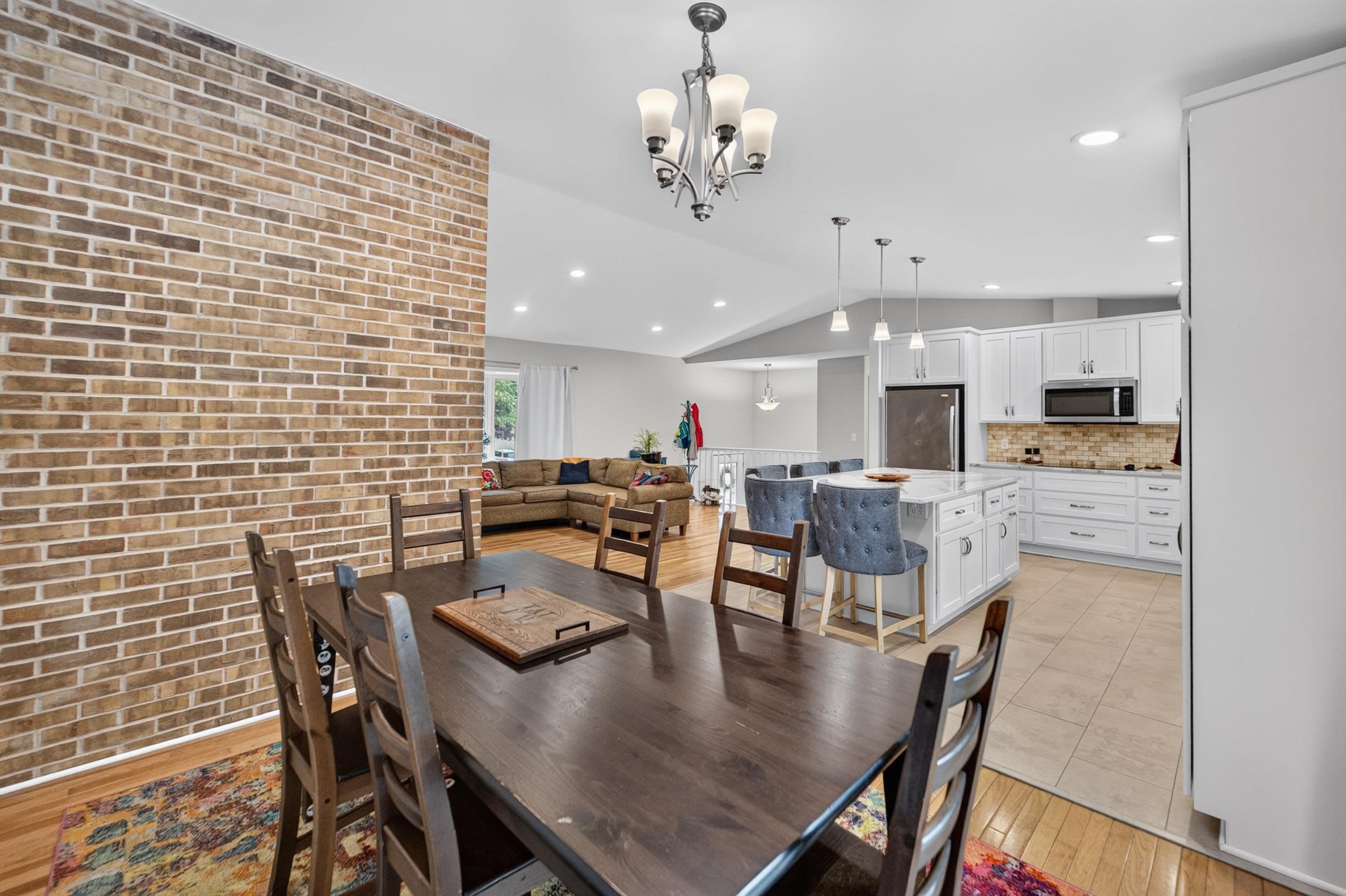 1133 Frisch Road