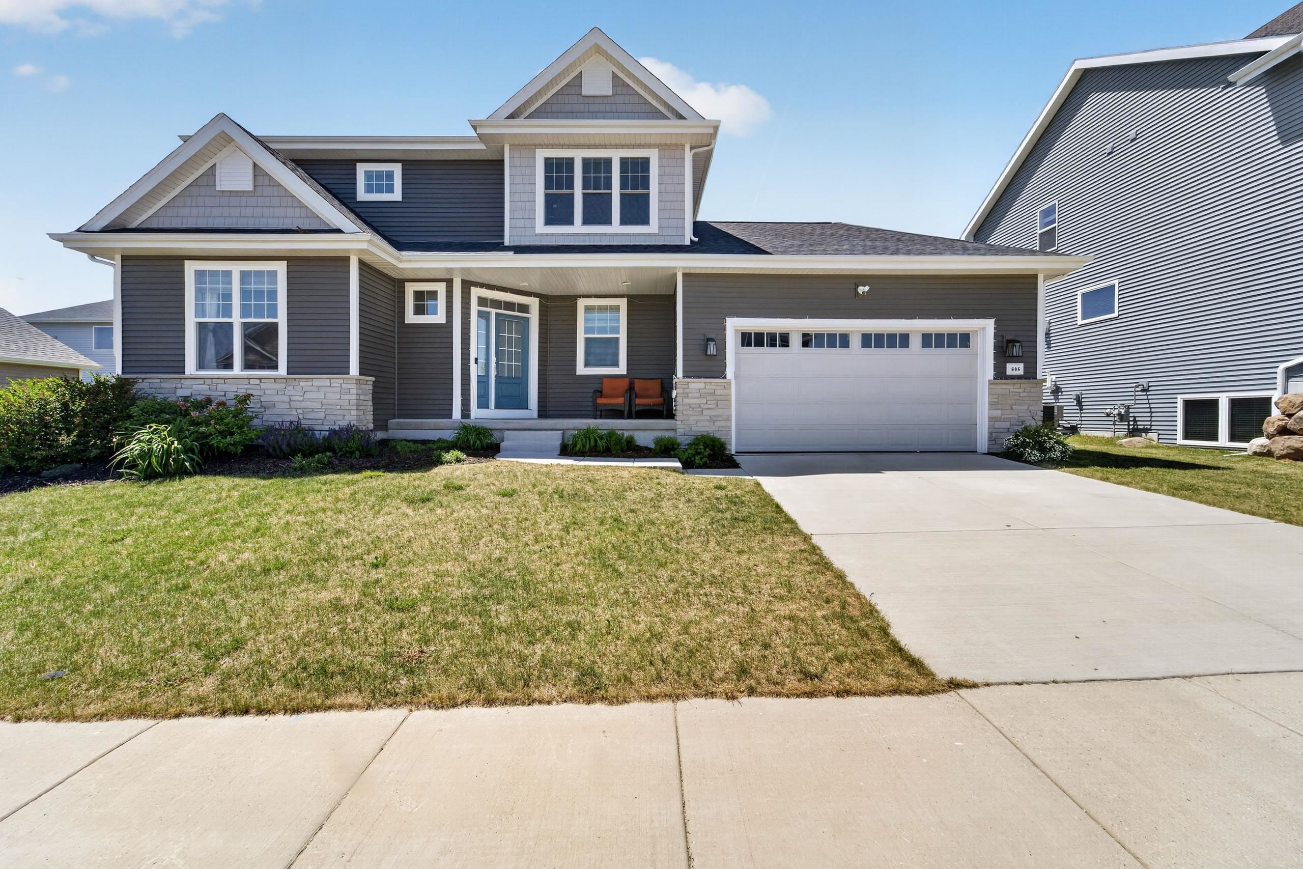 606 Tawny Elm Parkway