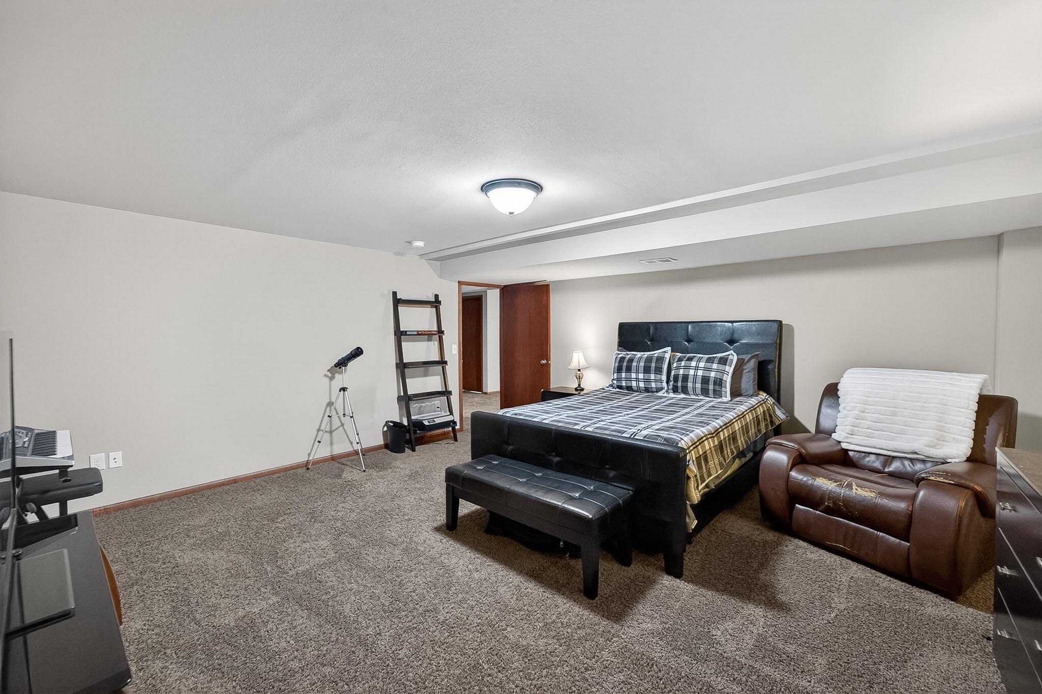 8918 Silkwood Trail
