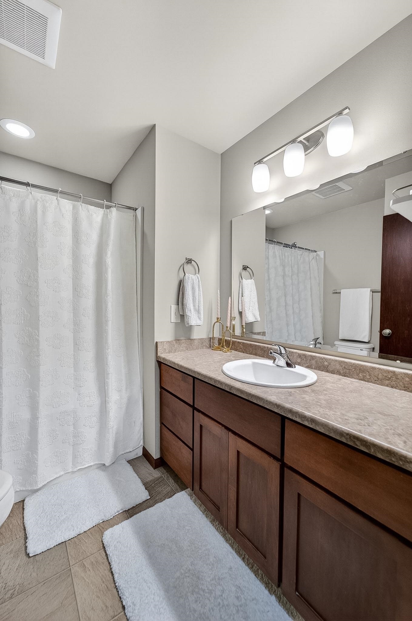8918 Silkwood Trail