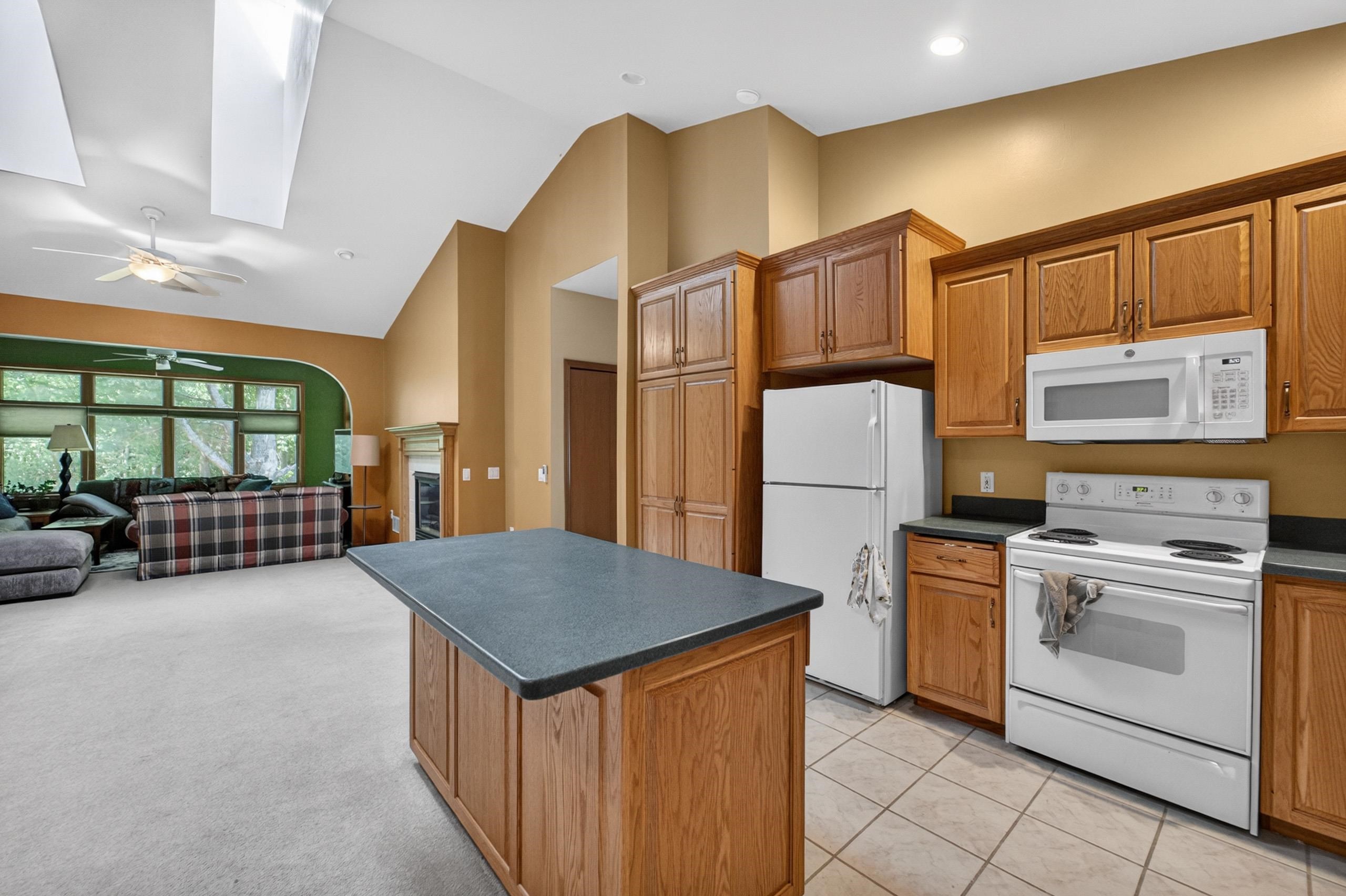 6802 Raymond Road 205