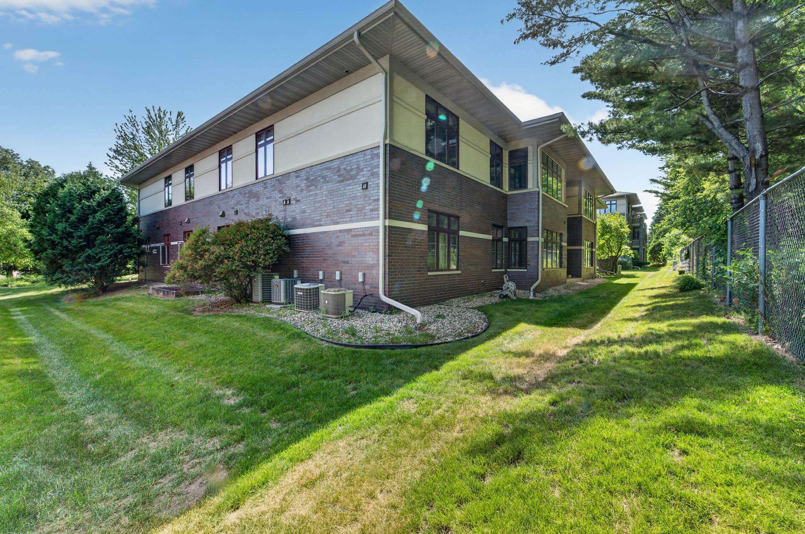 6802 Raymond Road 205