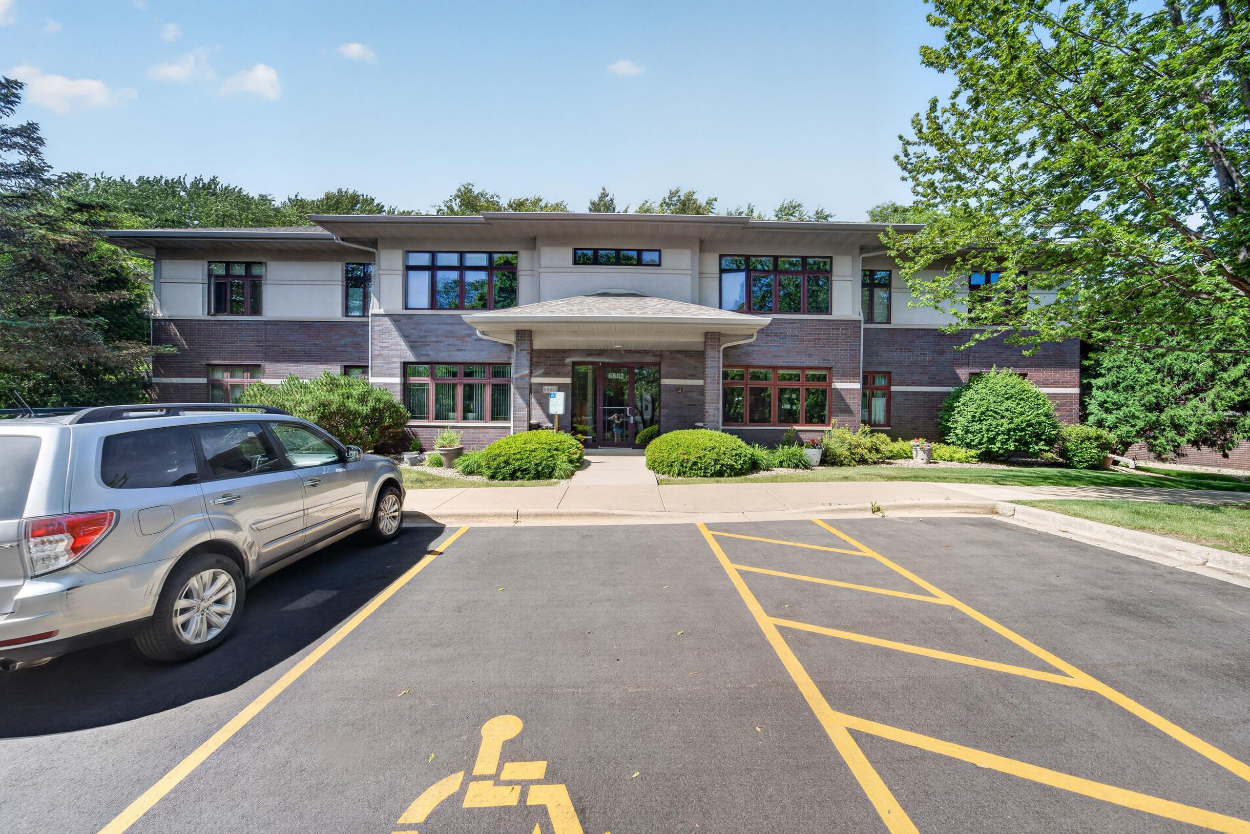 6802 Raymond Road 205