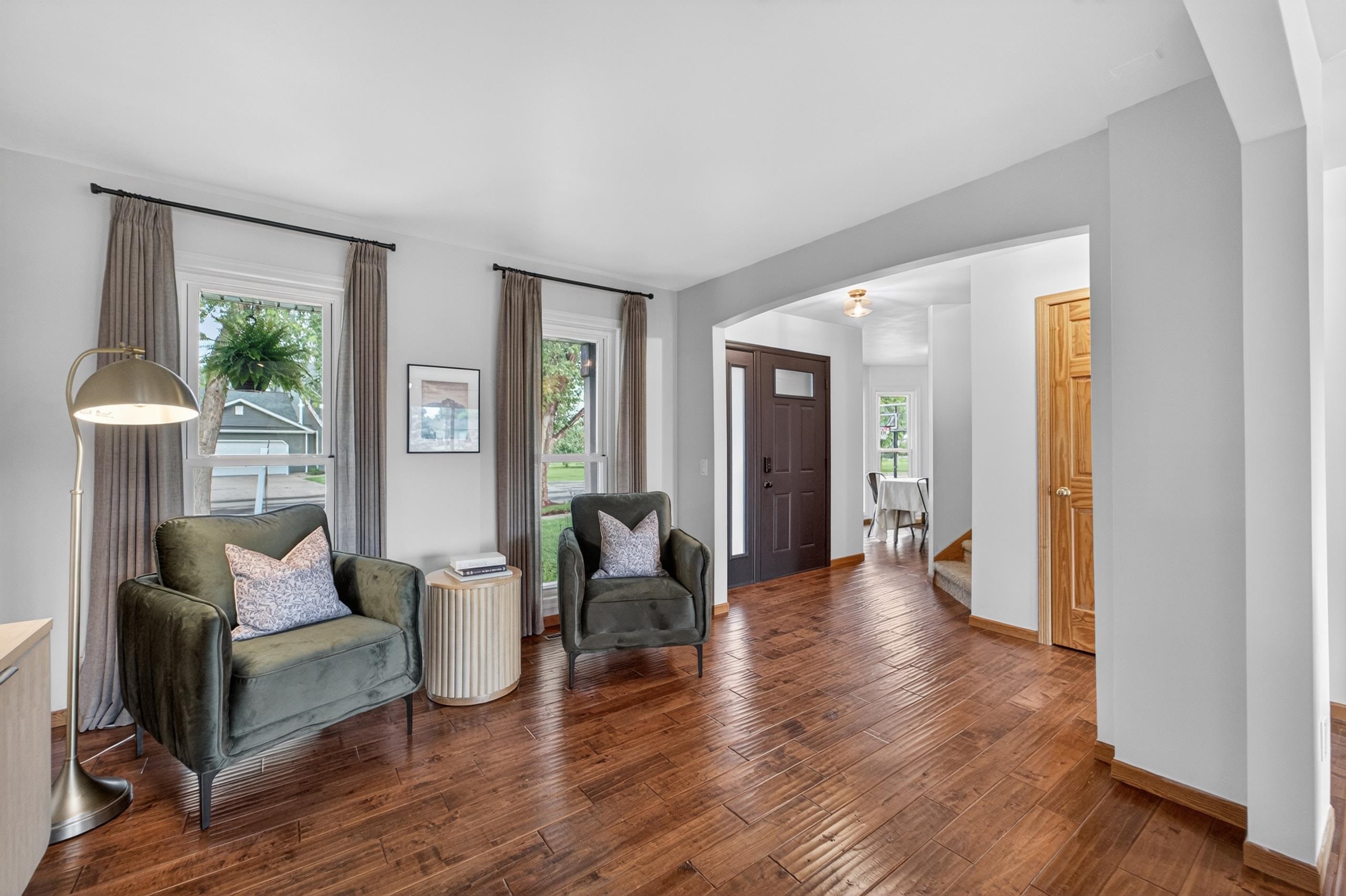 405 Meadow View Lane