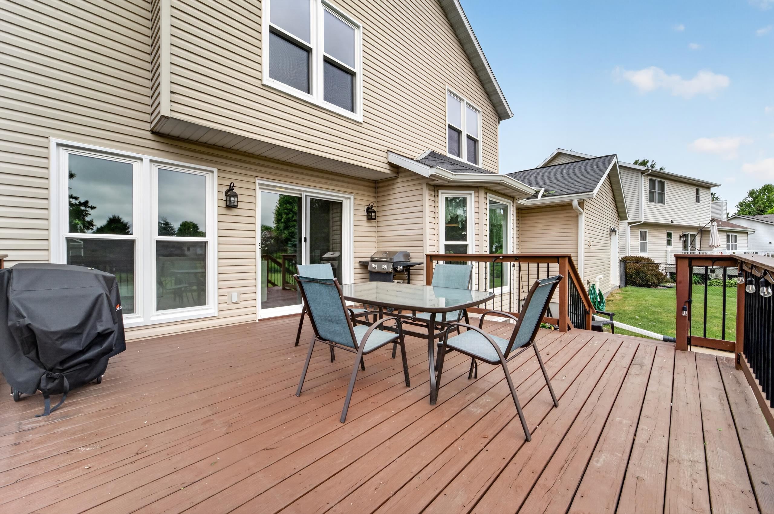 405 Meadow View Lane