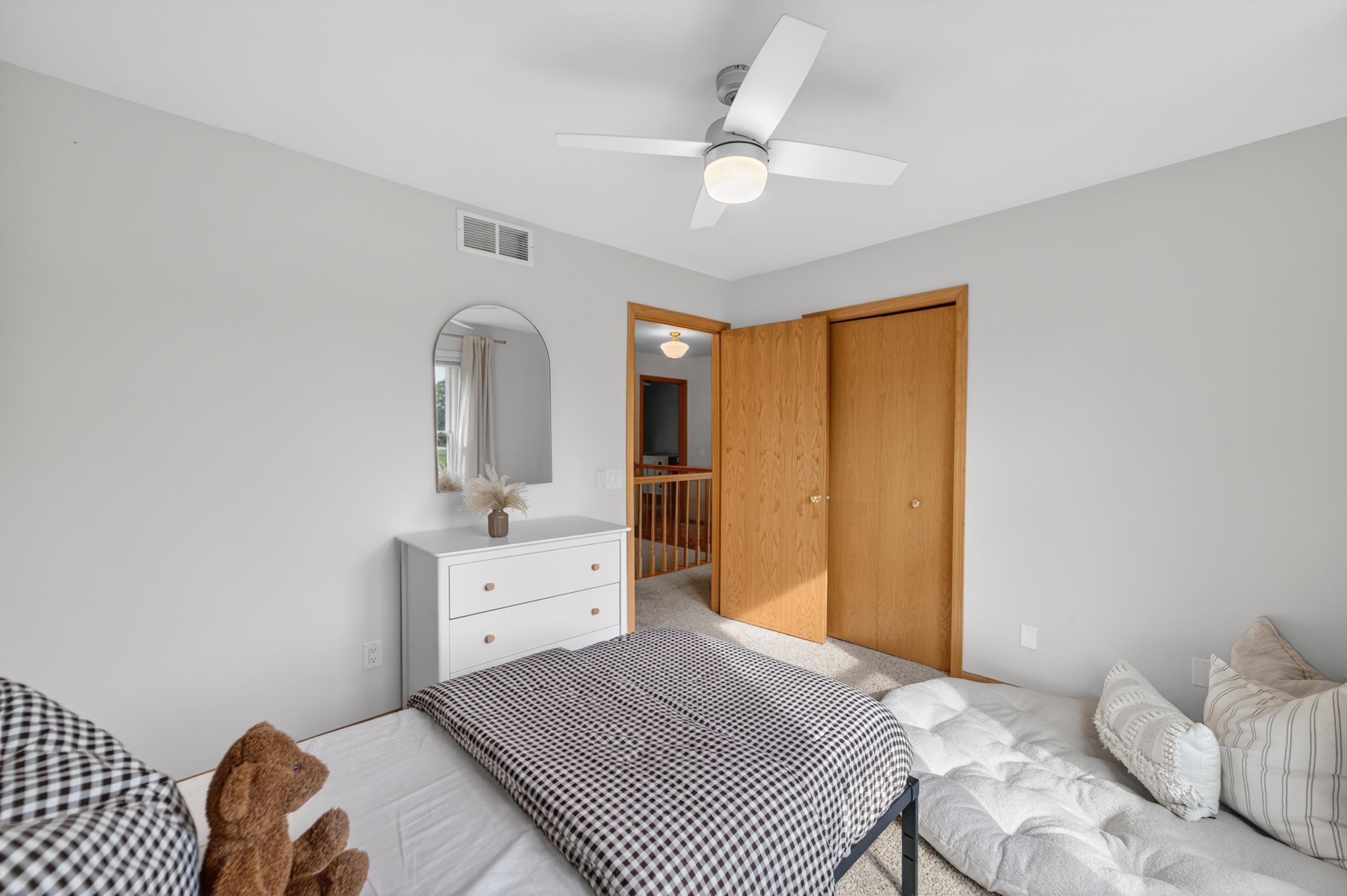 405 Meadow View Lane