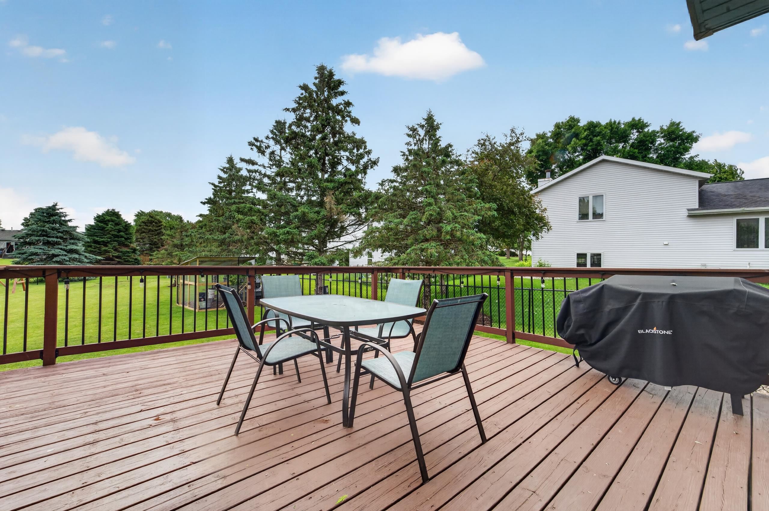 405 Meadow View Lane