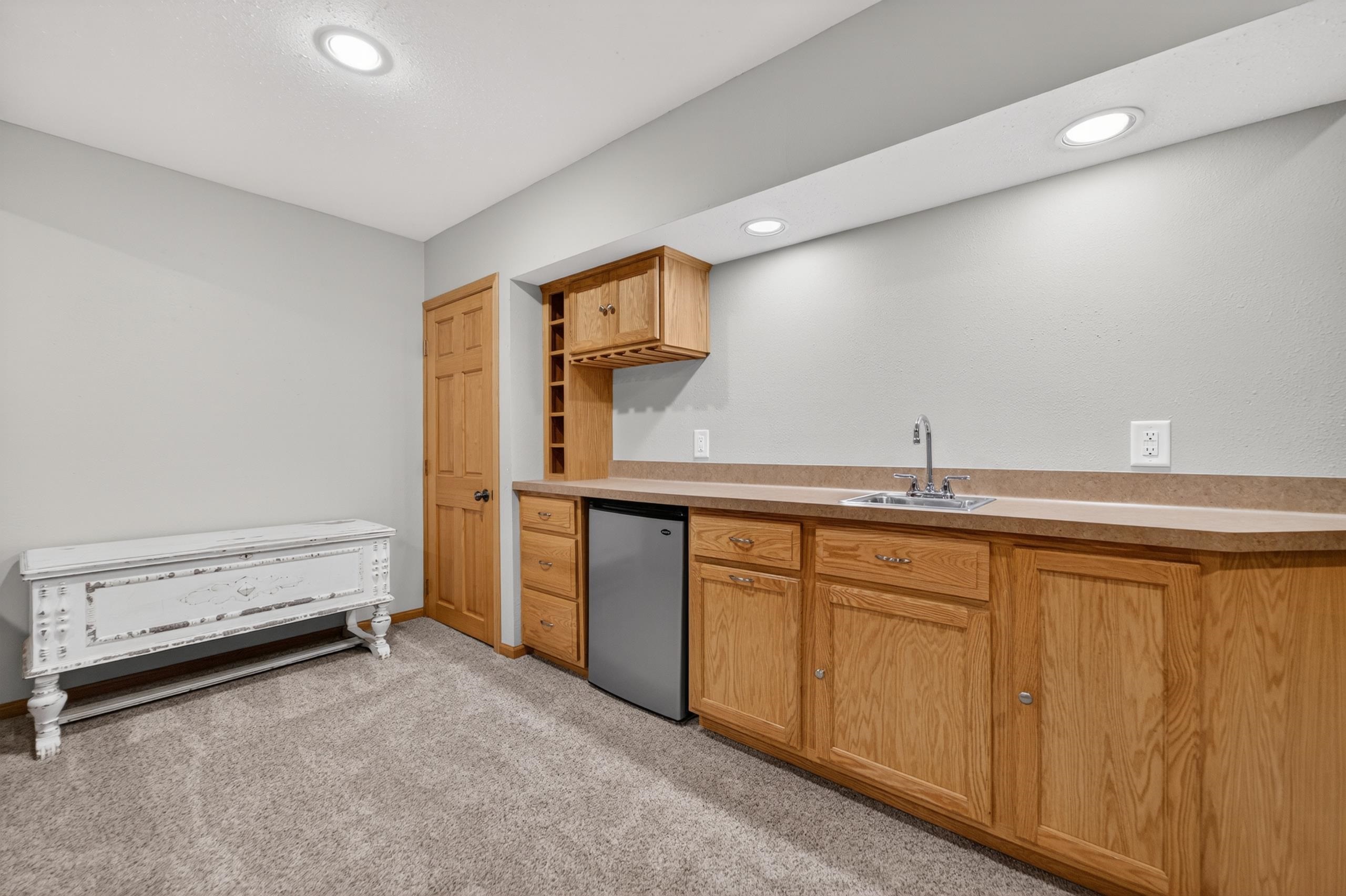 405 Meadow View Lane