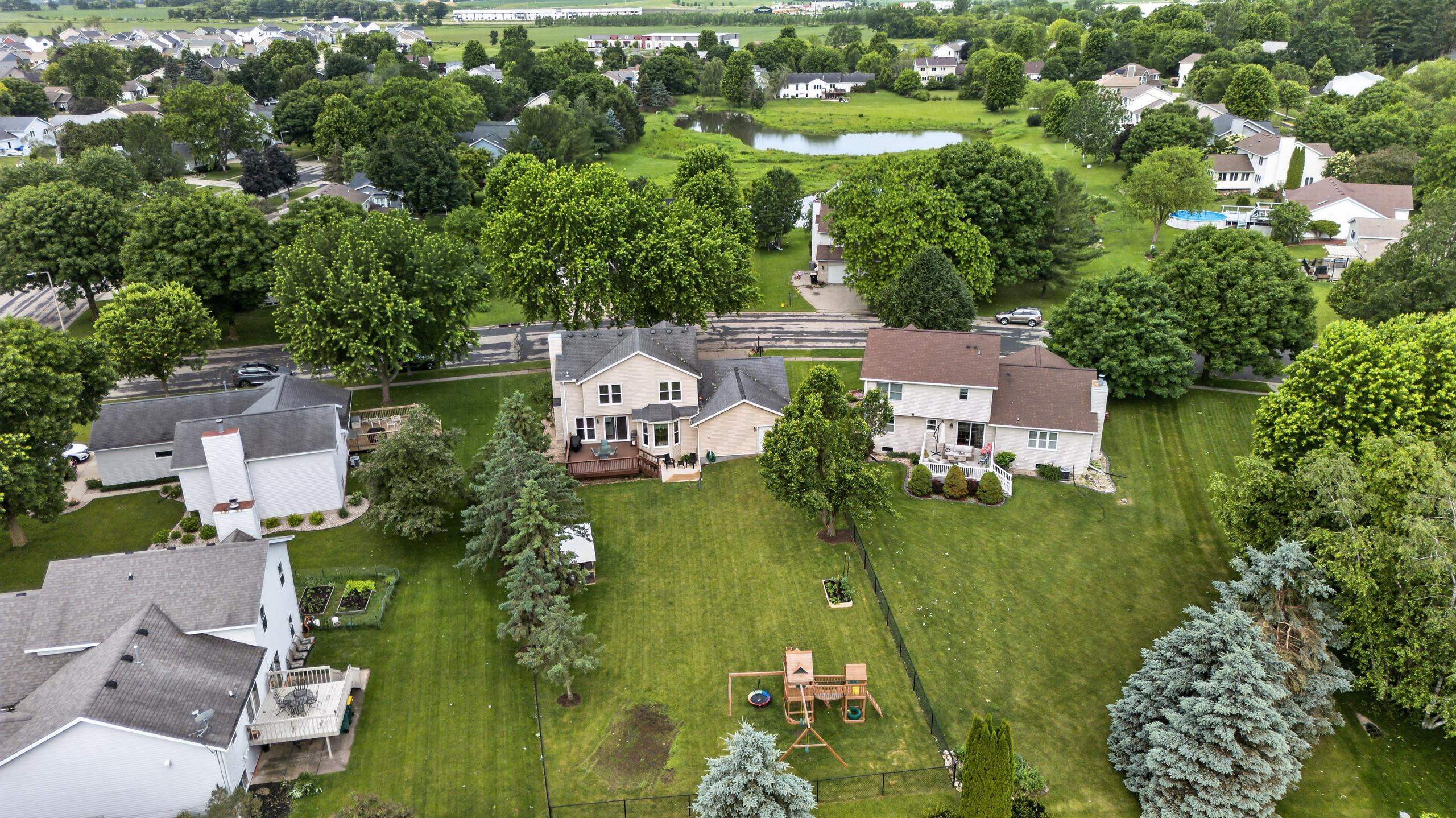 405 Meadow View Lane