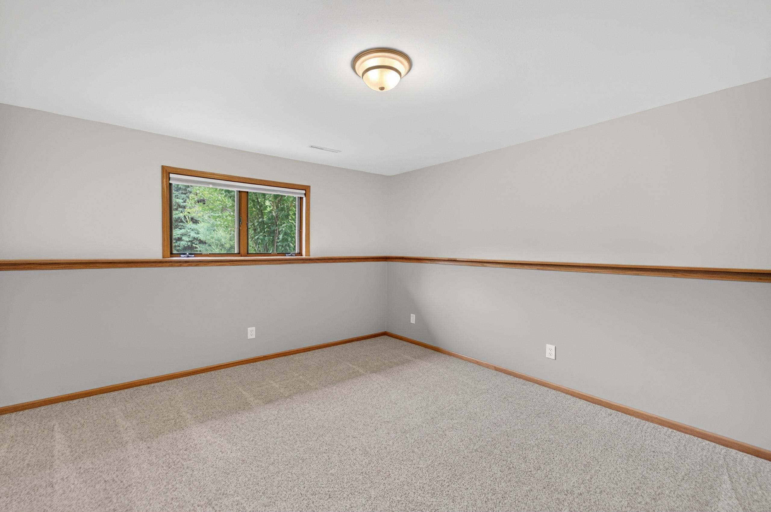 467 Sherbrooke Drive