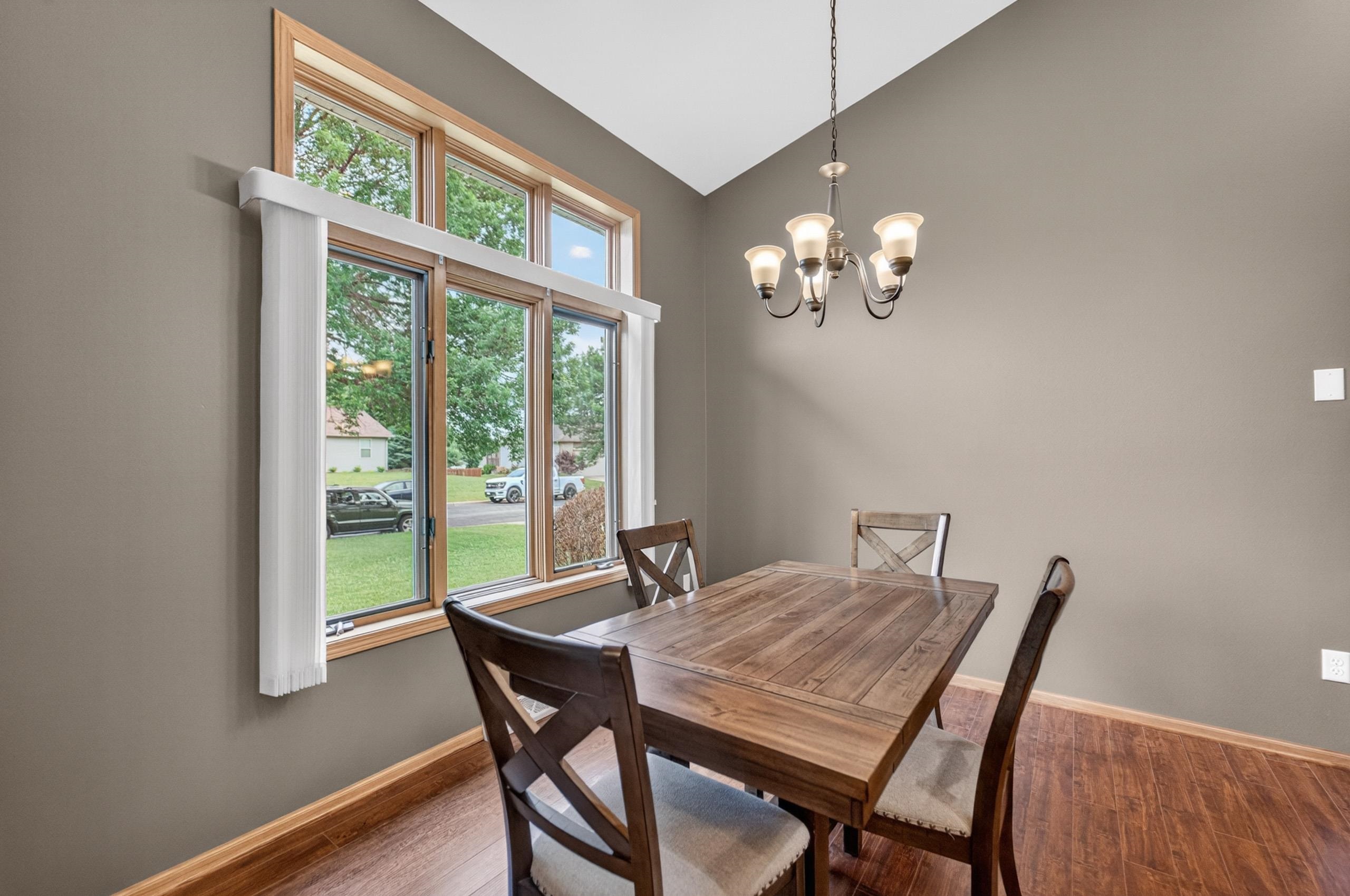 467 Sherbrooke Drive