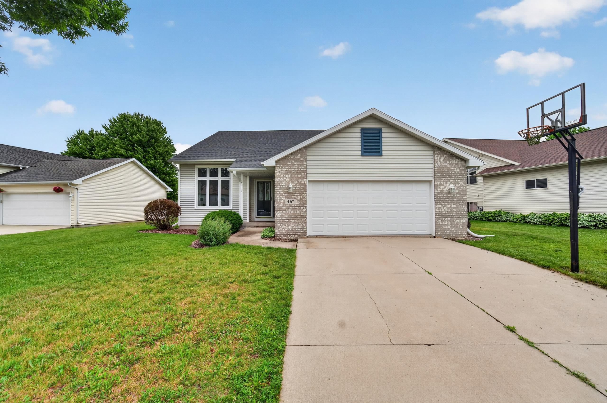 467 Sherbrooke Drive