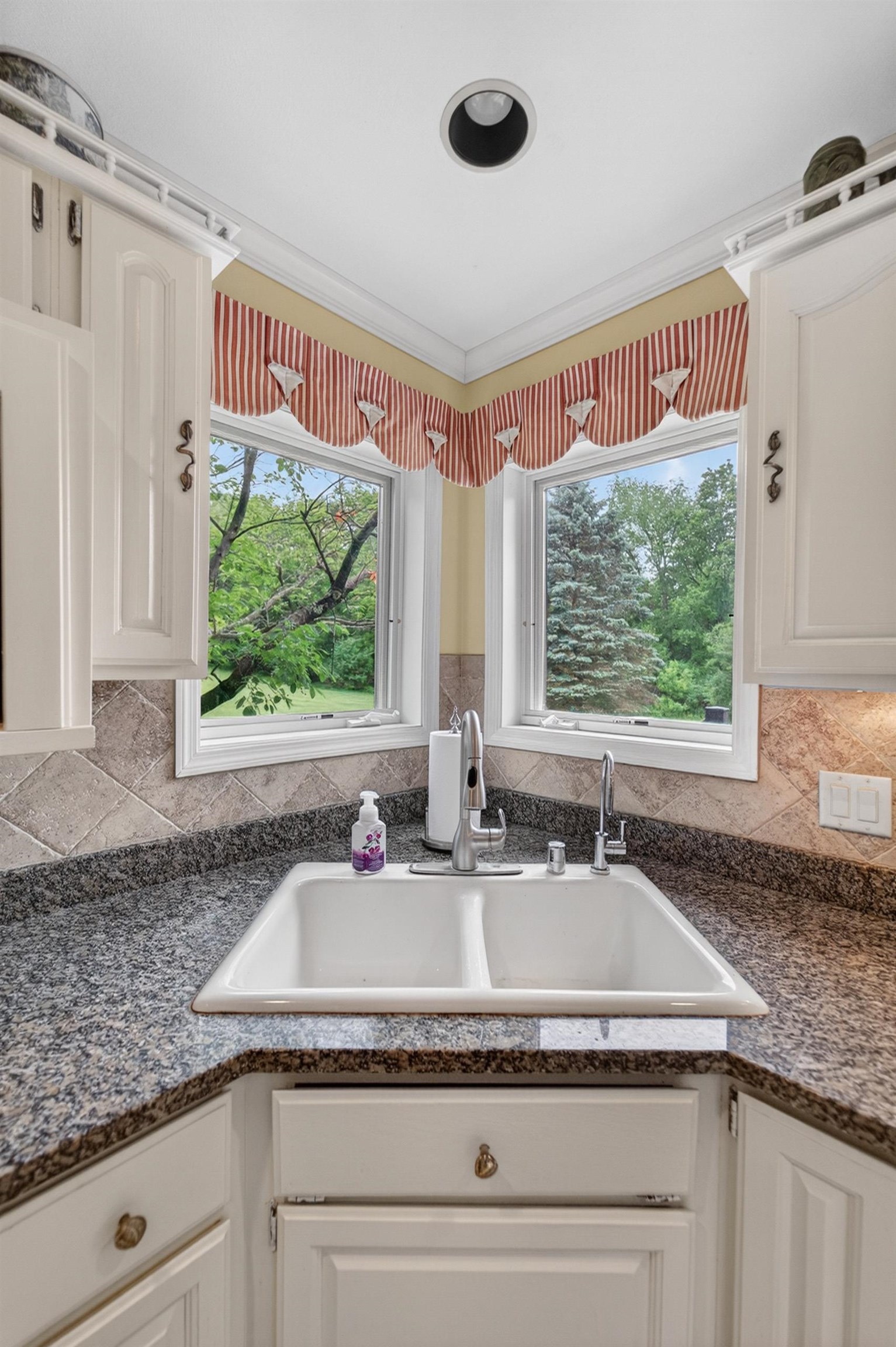 6359 Brandywood Trail