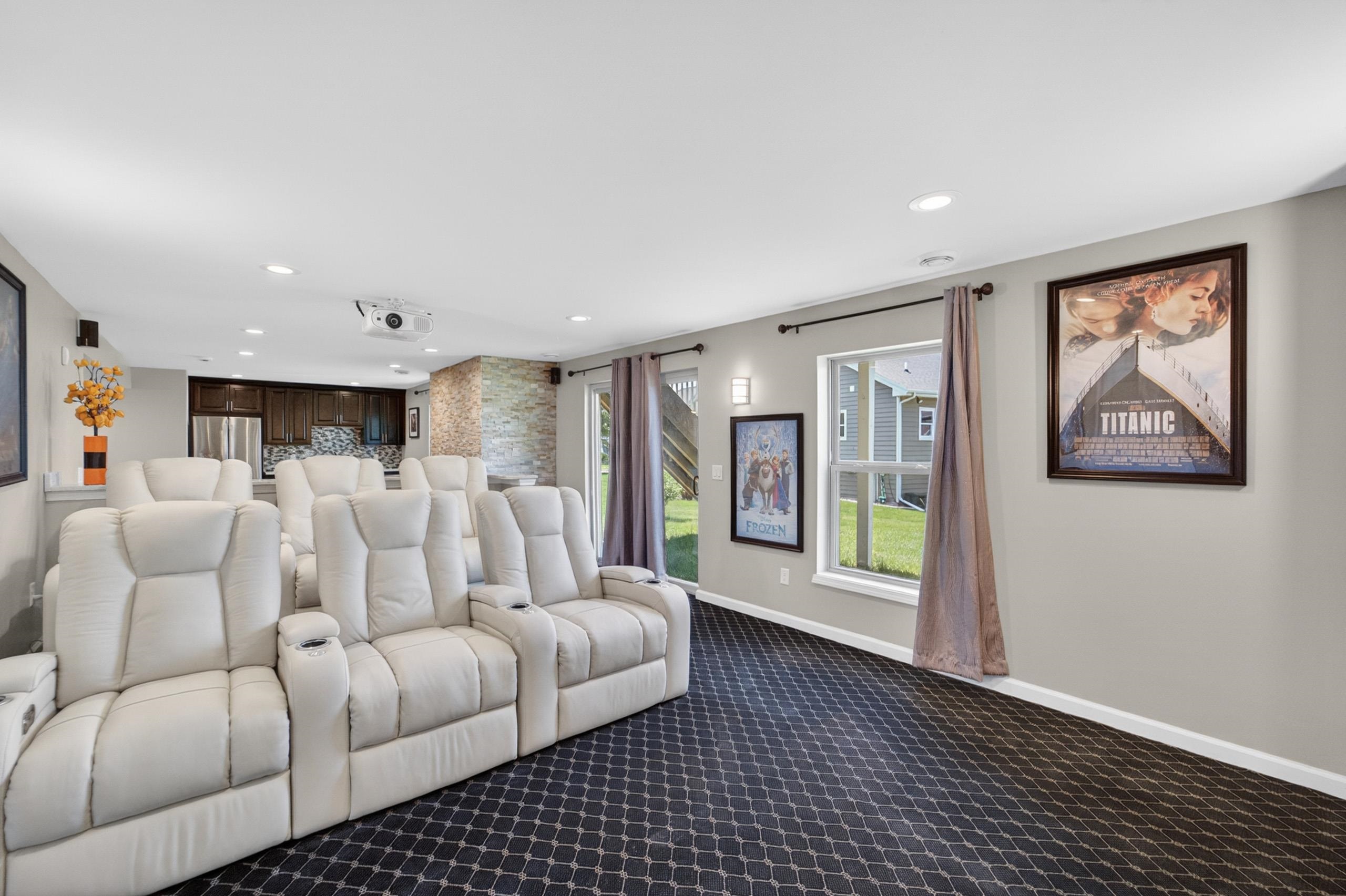 5023 Congressional Hill