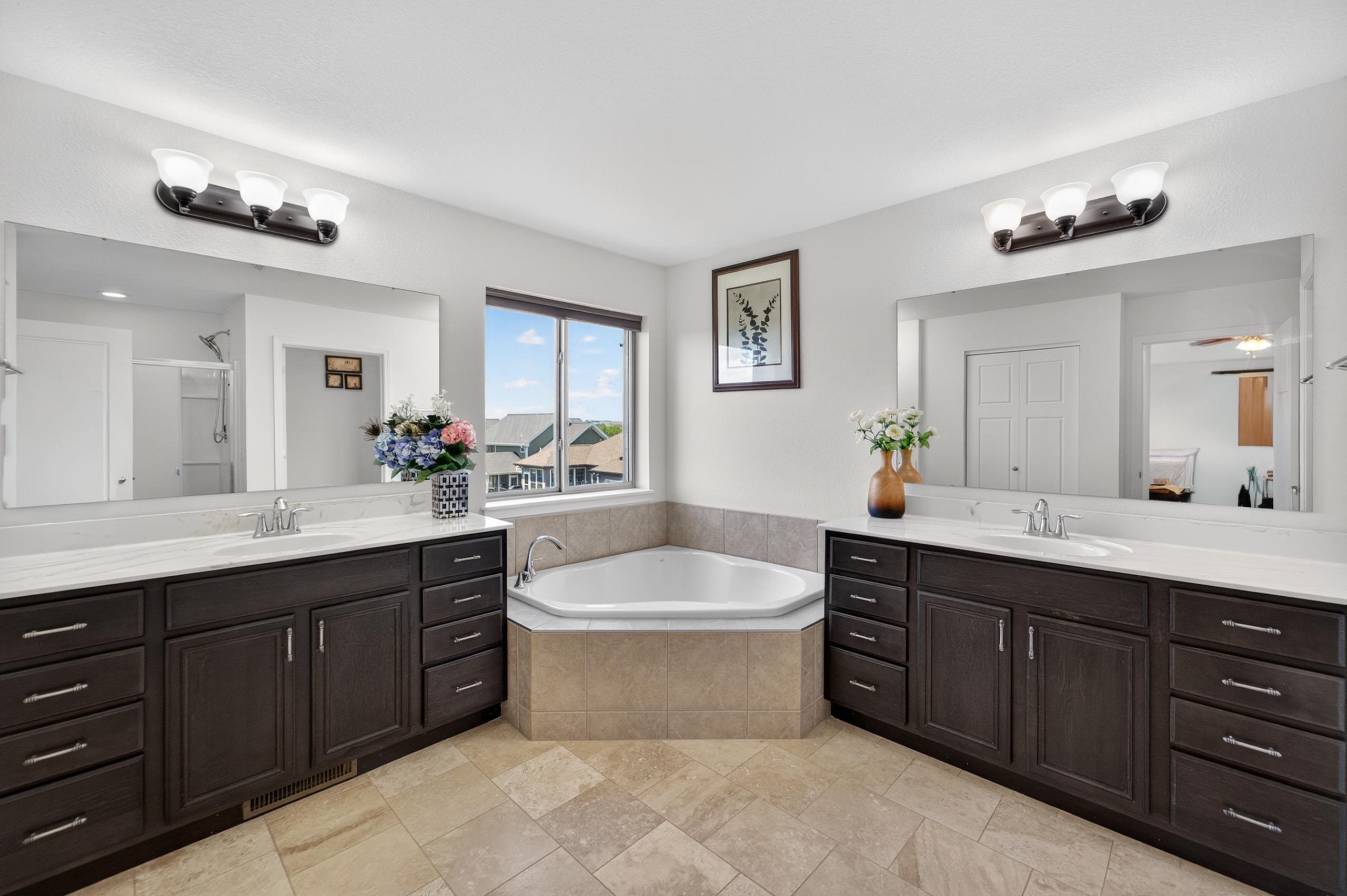 5023 Congressional Hill