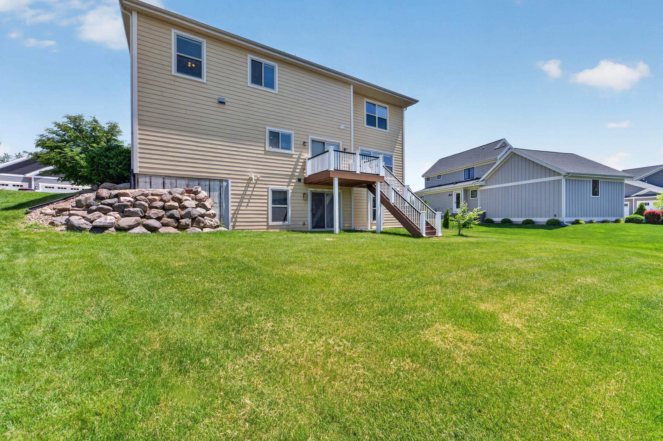 5023 Congressional Hill