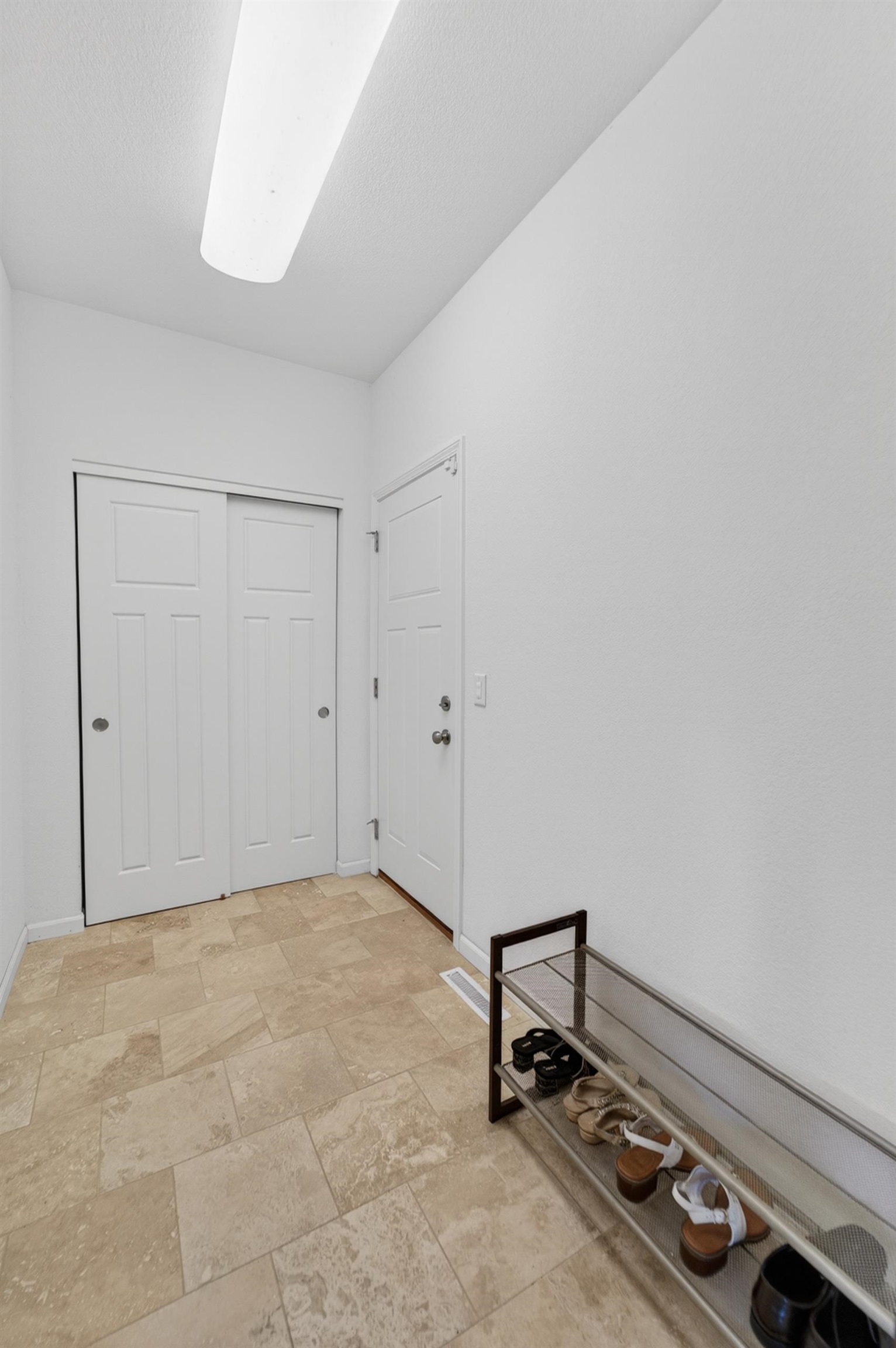 5023 Congressional Hill