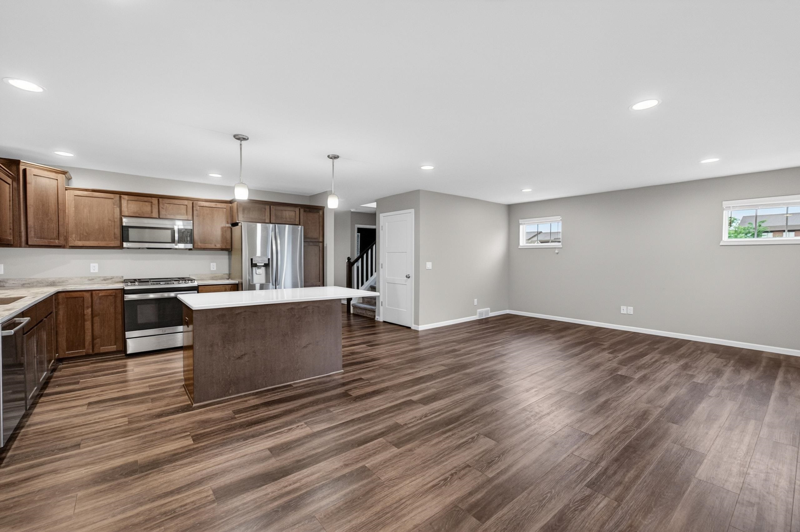 9338 Highland Gate Way