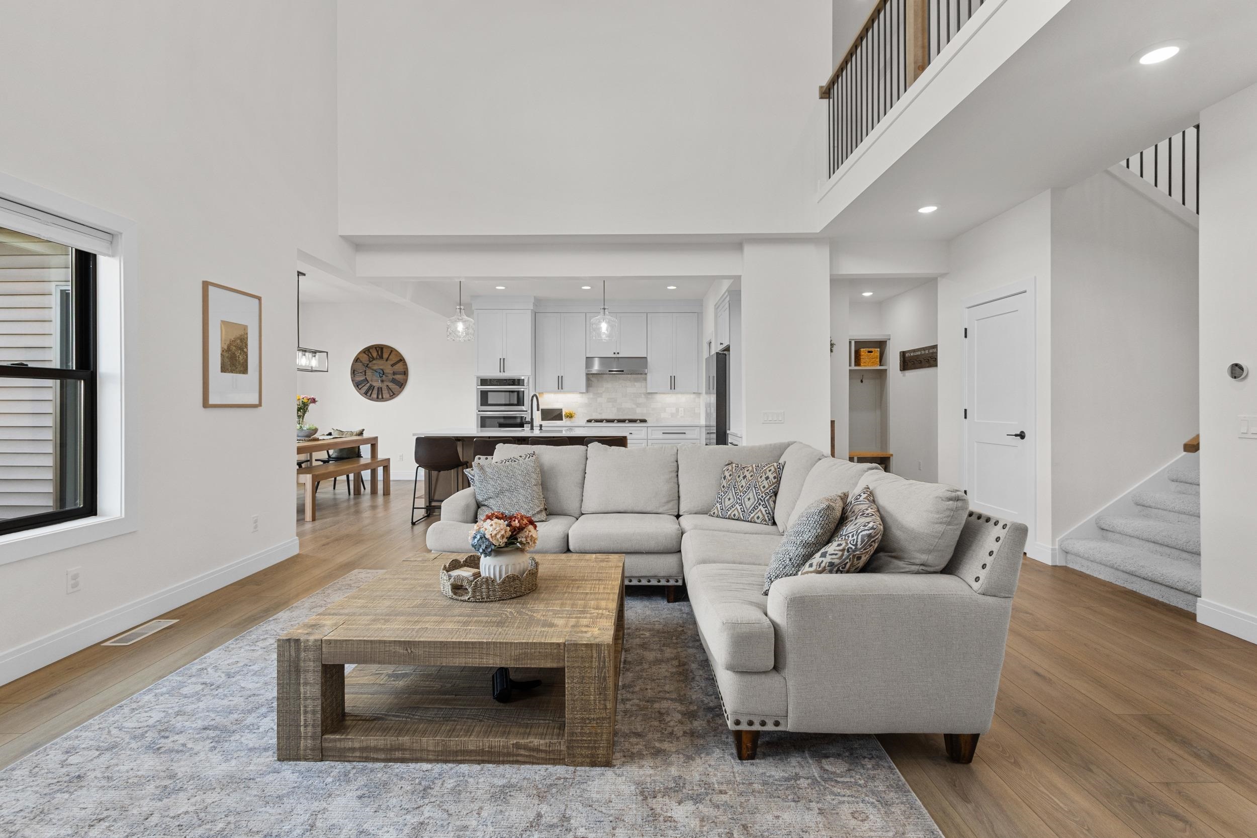 552 Autumn Ridge Court