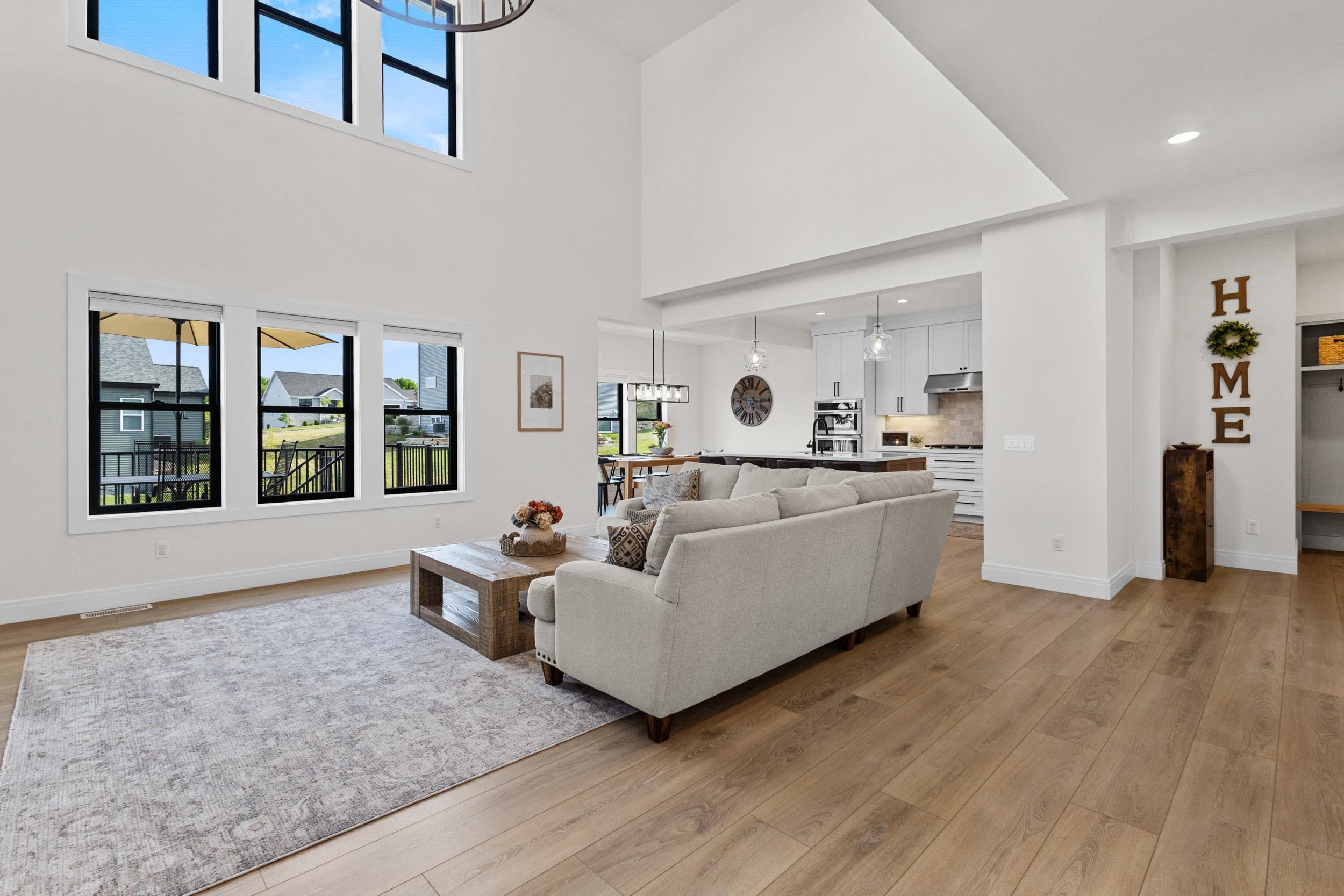 552 Autumn Ridge Court