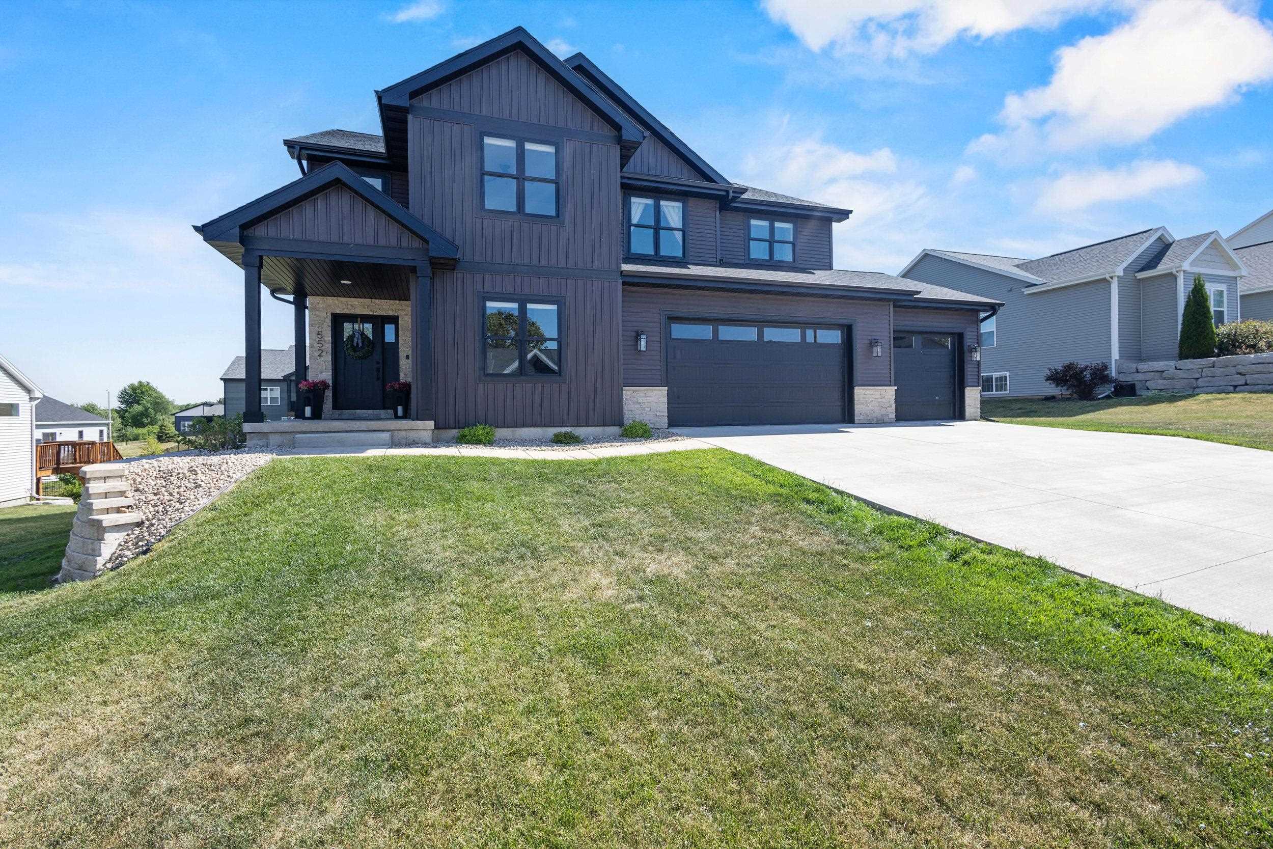 552 Autumn Ridge Court