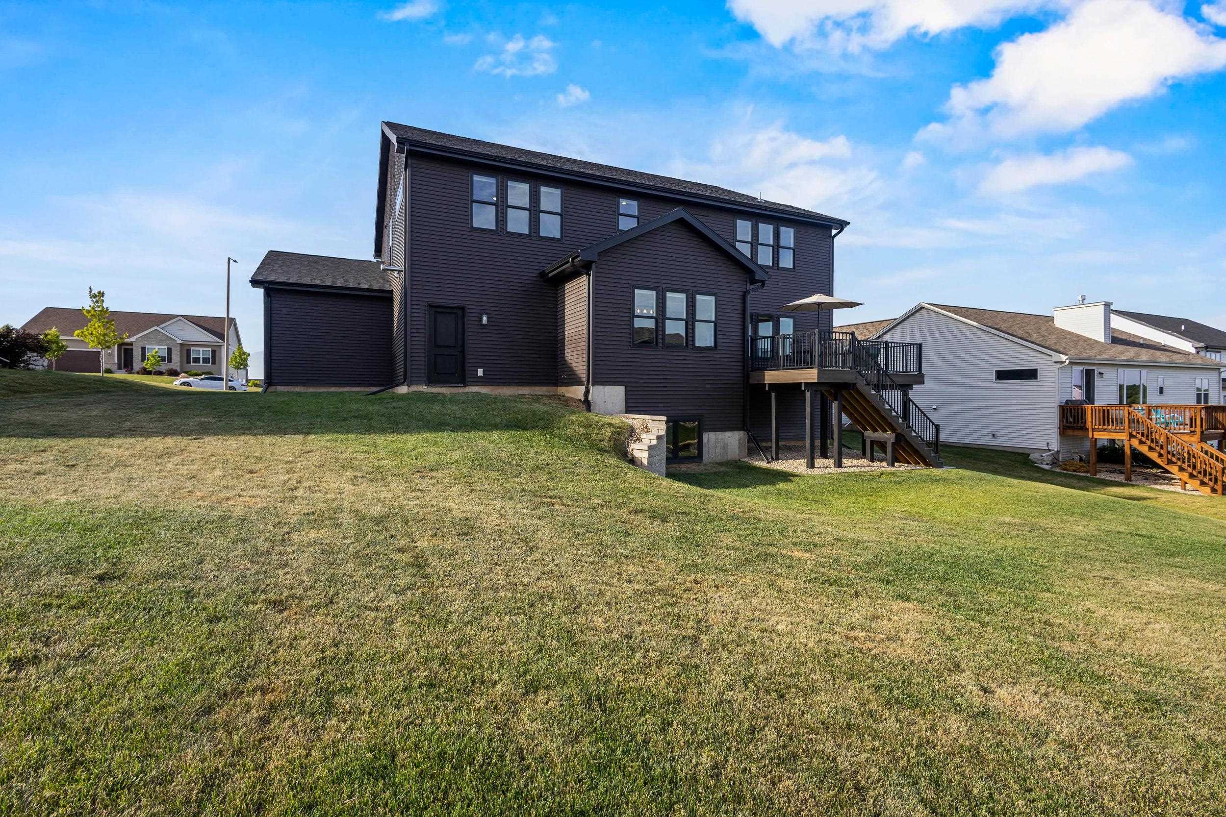 552 Autumn Ridge Court