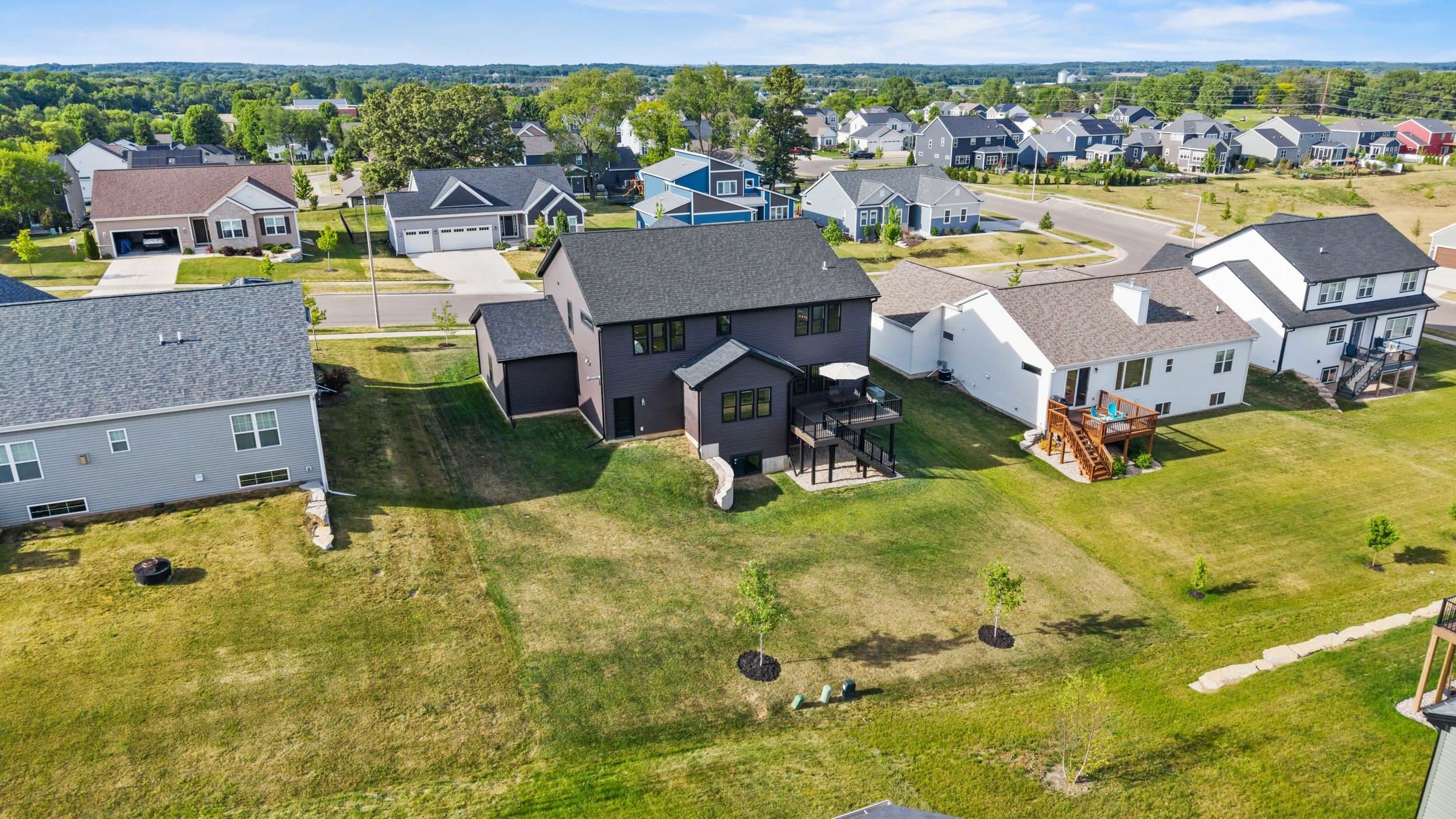 552 Autumn Ridge Court
