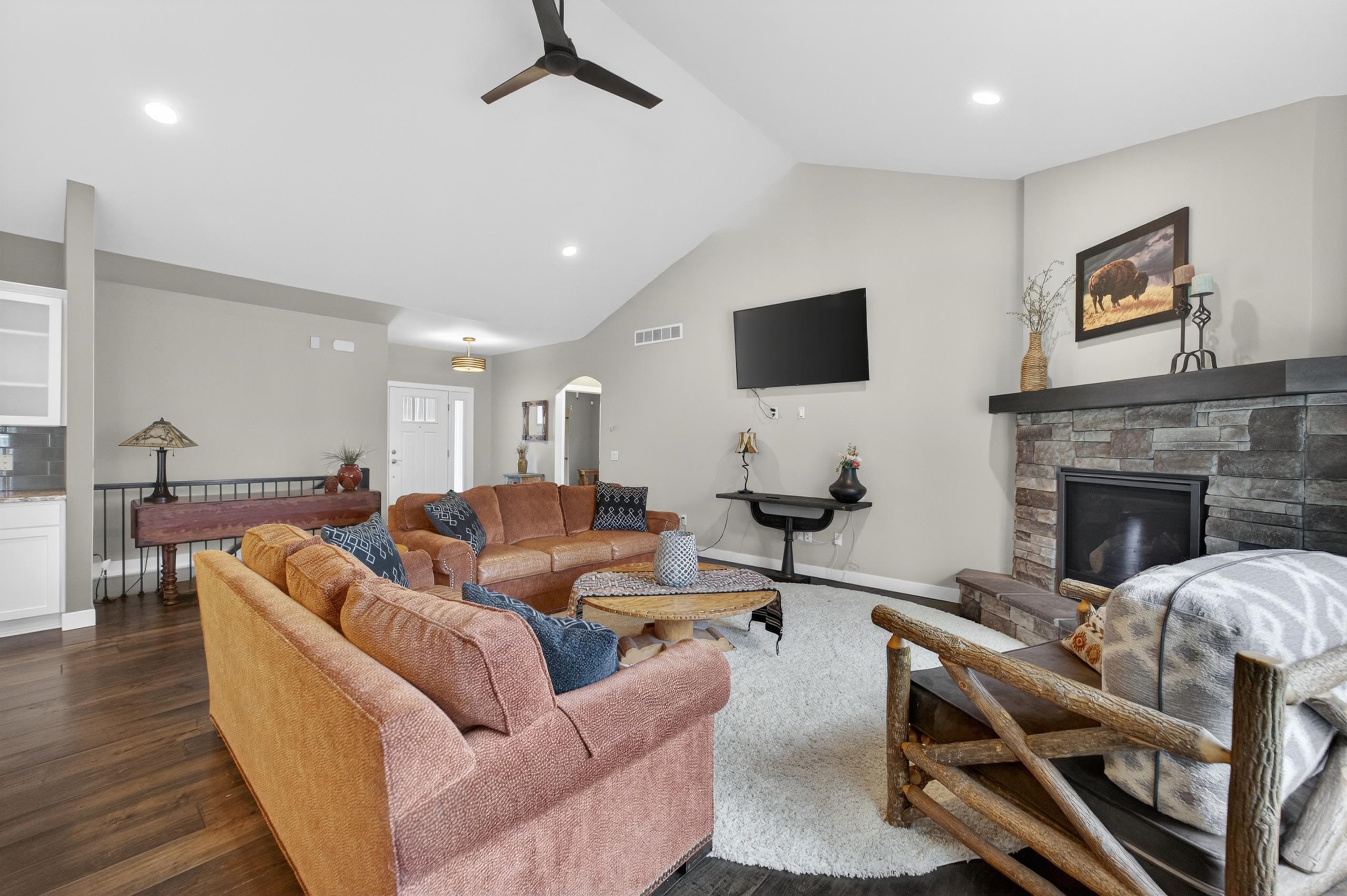 1013 Tara Lane