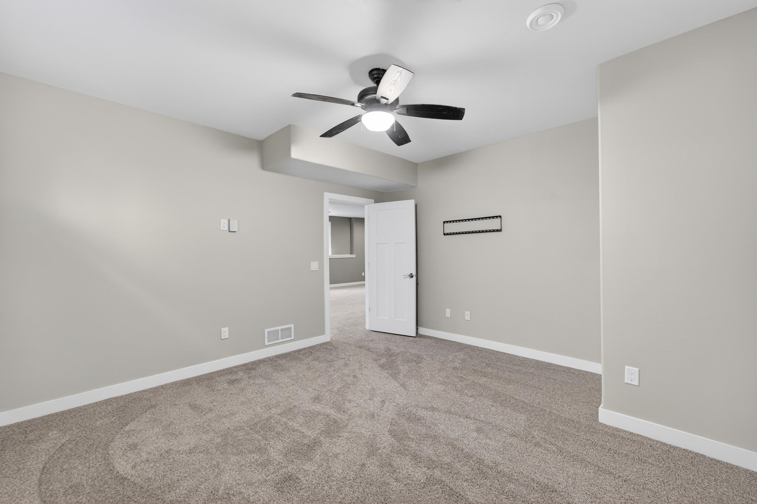 1013 Tara Lane