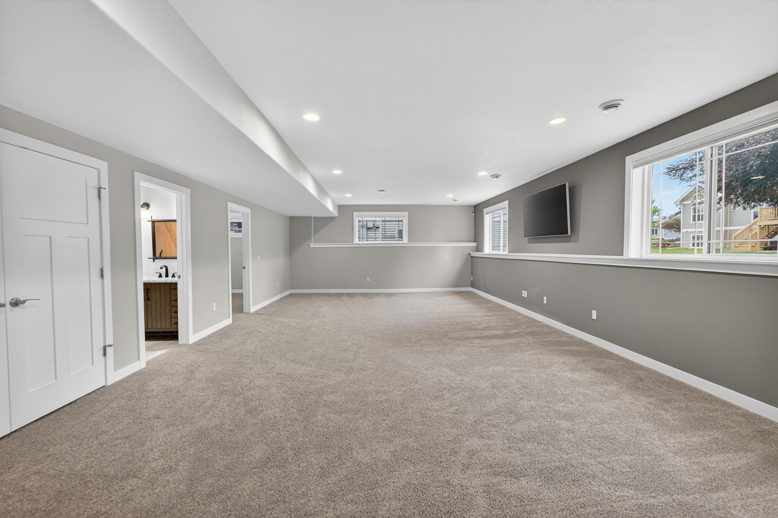 1013 Tara Lane