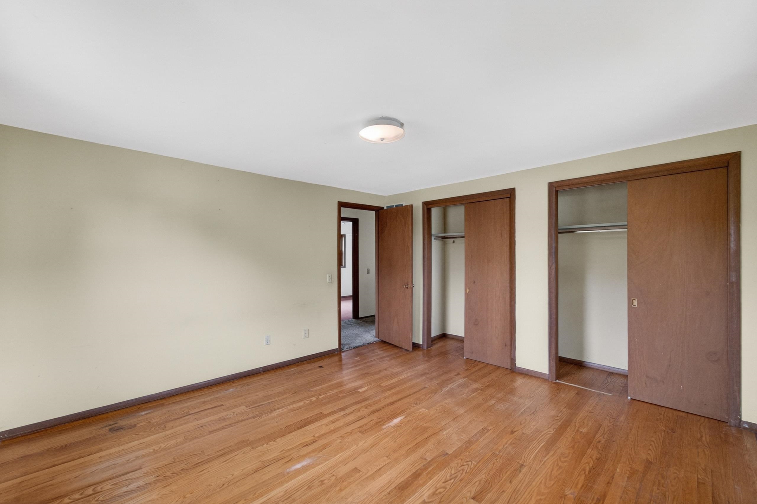 1605 Maple Street