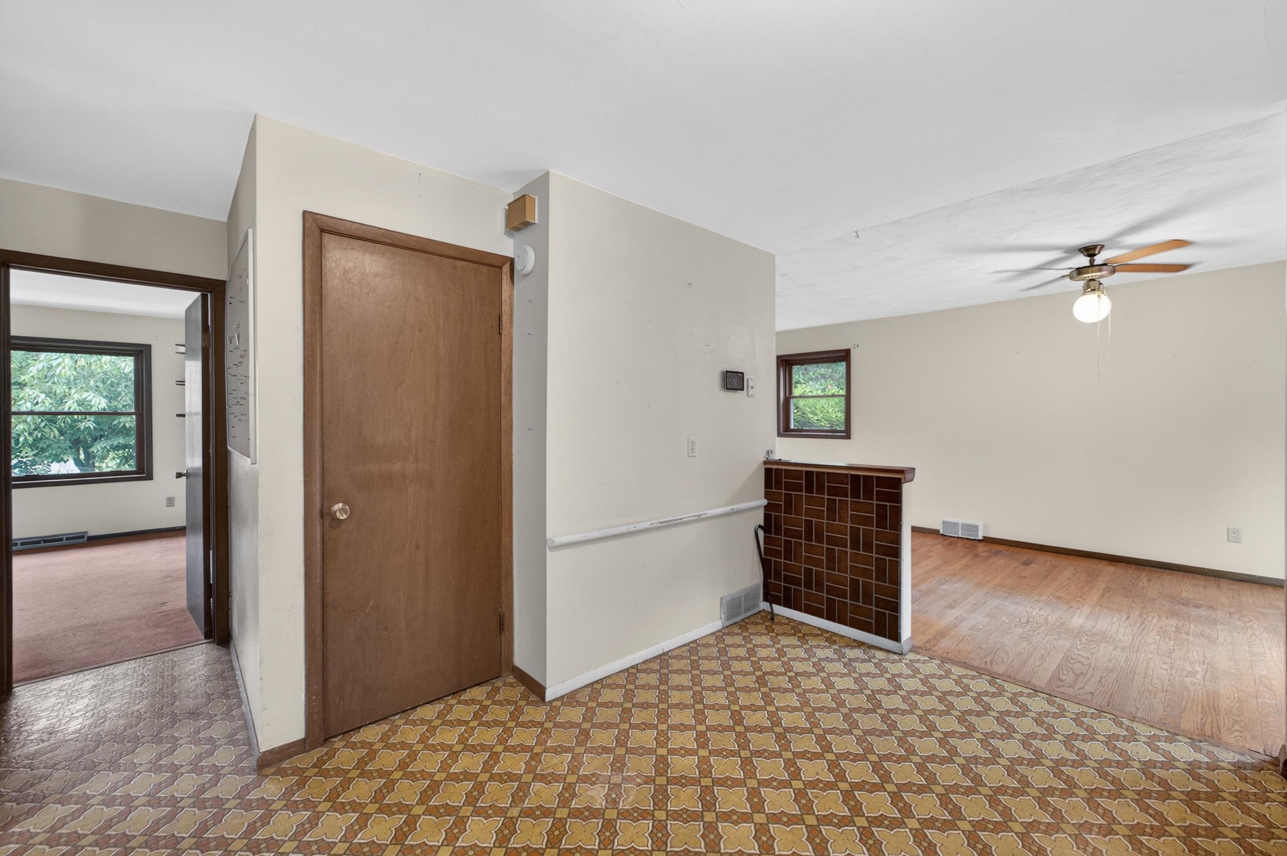 1605 Maple Street