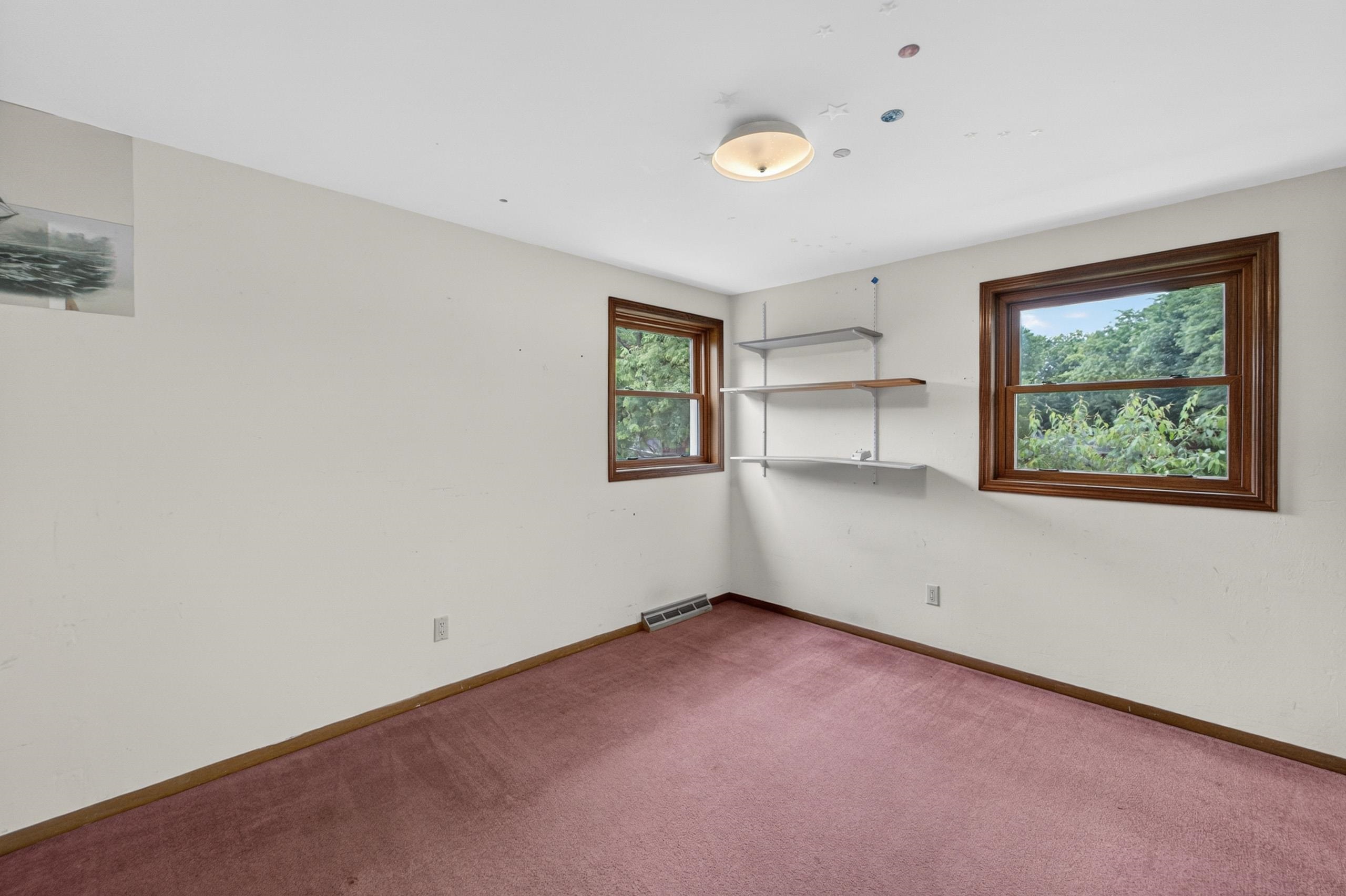 1605 Maple Street