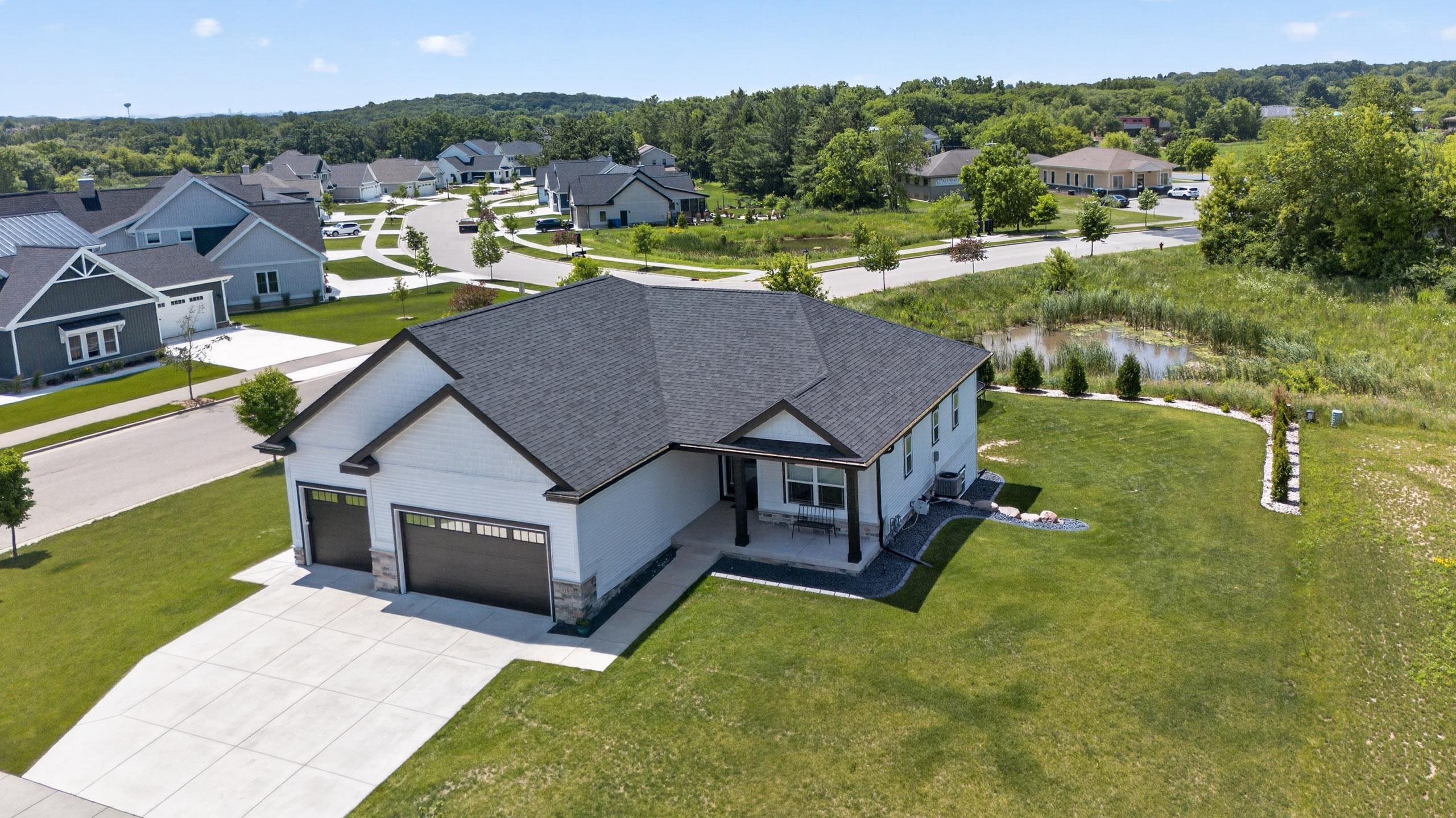 1101 Ballweg Lane