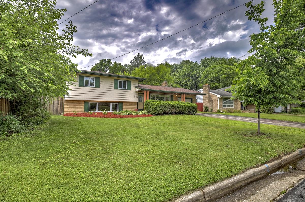 3418 Marcy Road