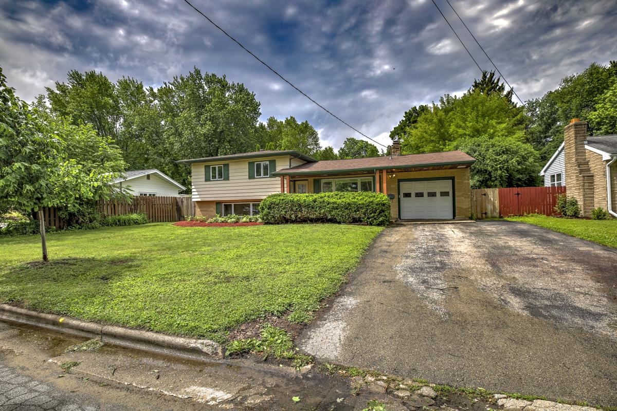 3418 Marcy Road