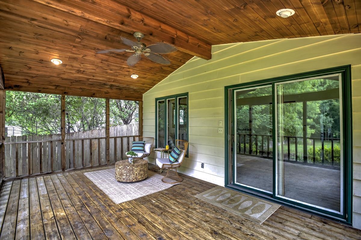 3418 Marcy Road