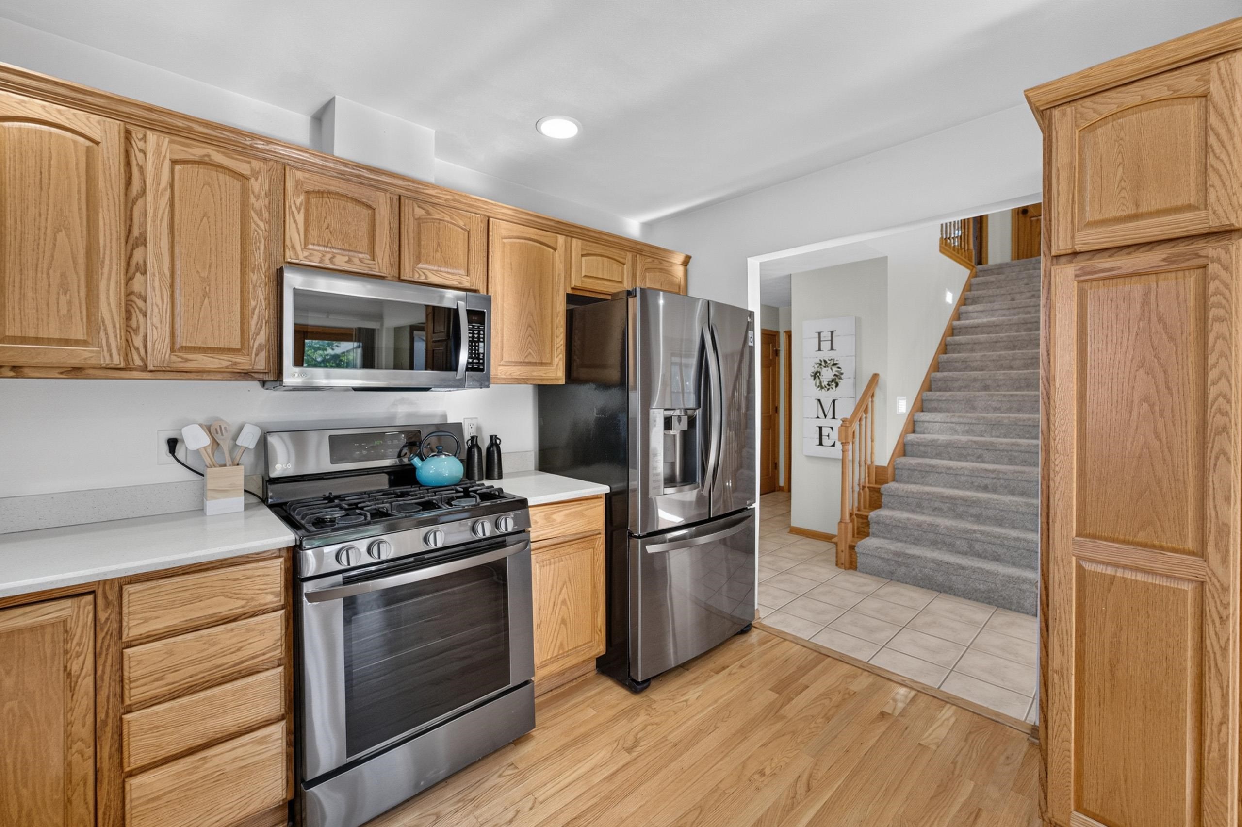 211 N Heatherstone Drive