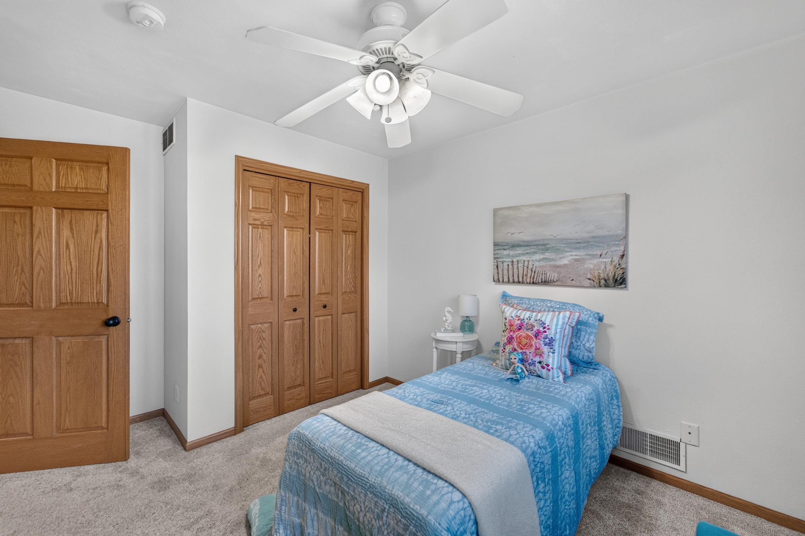 211 N Heatherstone Drive