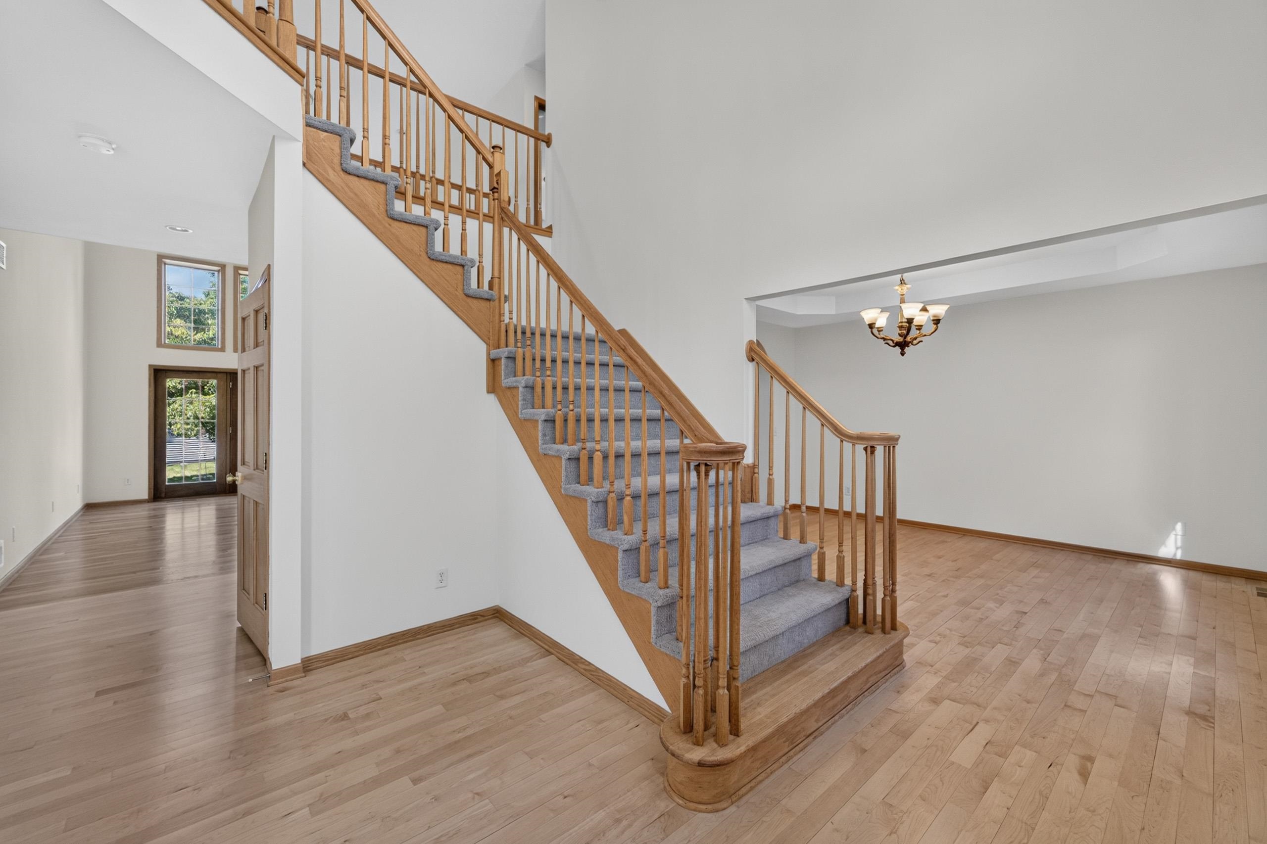8701 Nelson Crossing