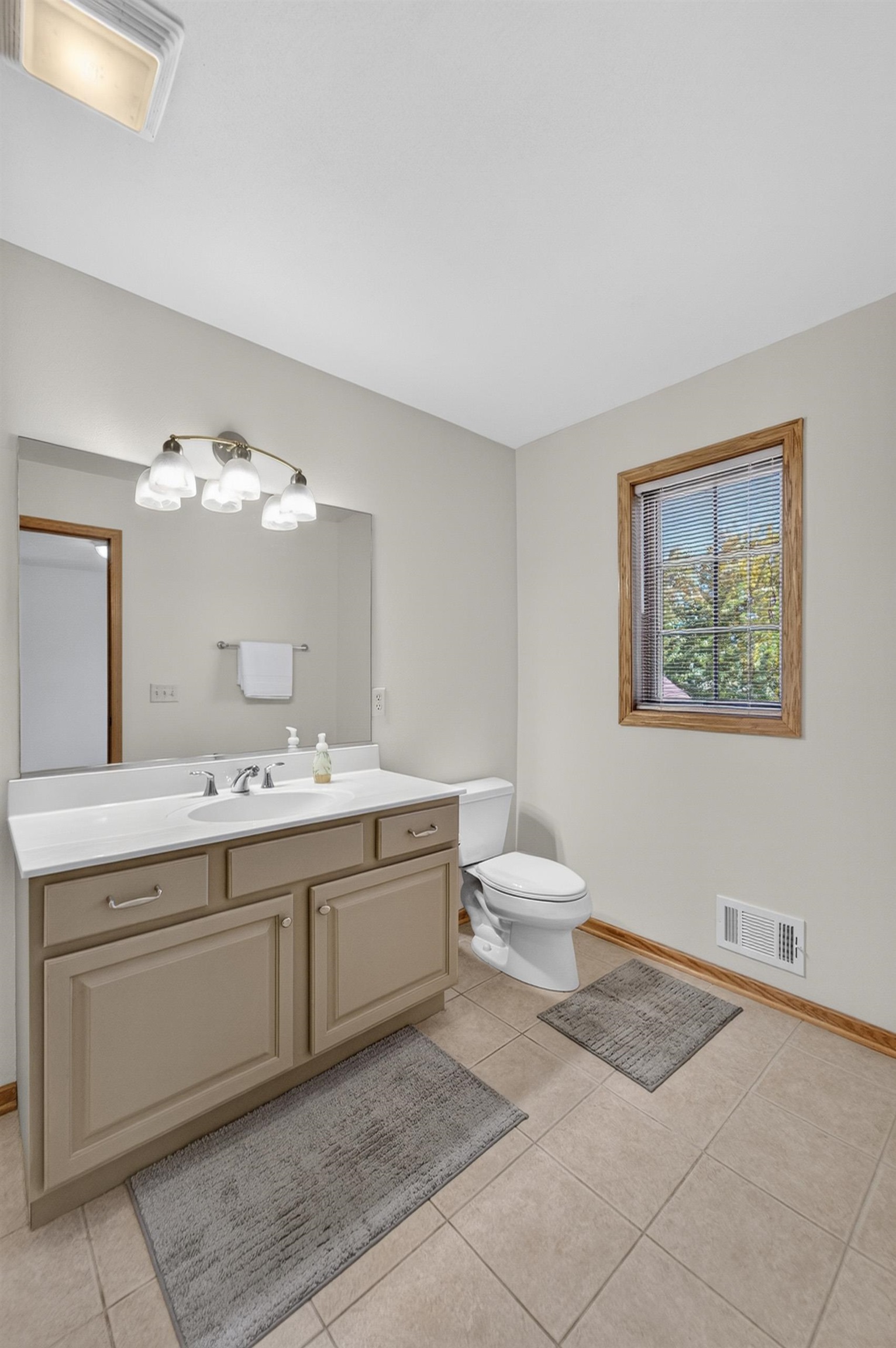 8701 Nelson Crossing