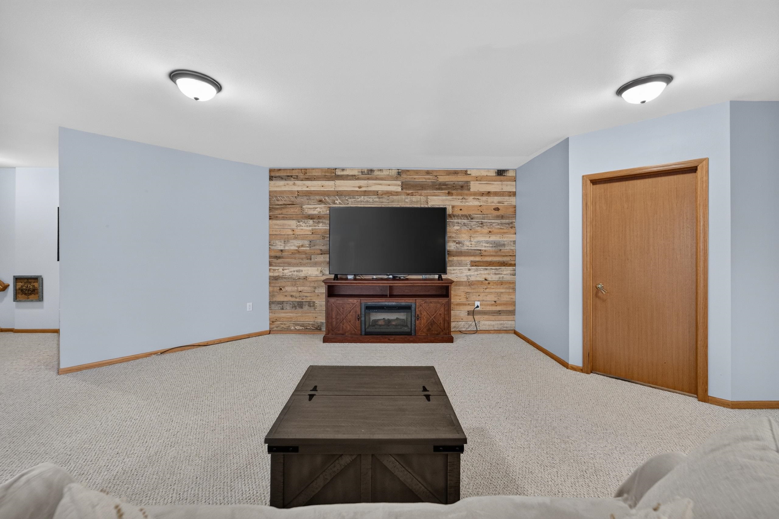 3130 Dorchester Way 5