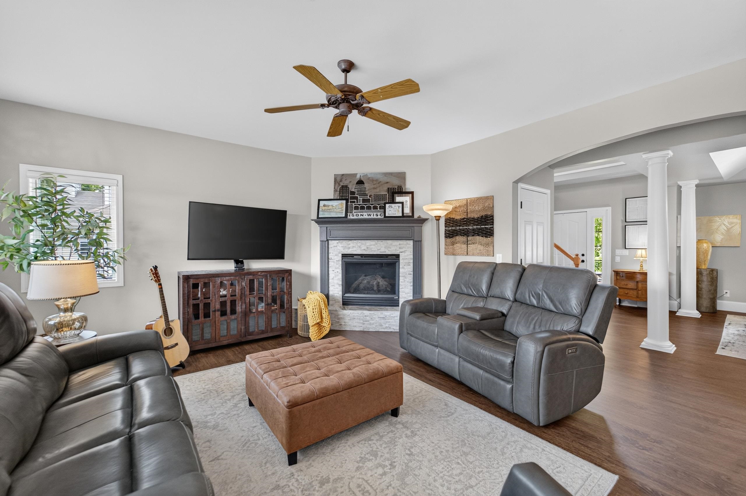 606 Pleasant Valley Parkway