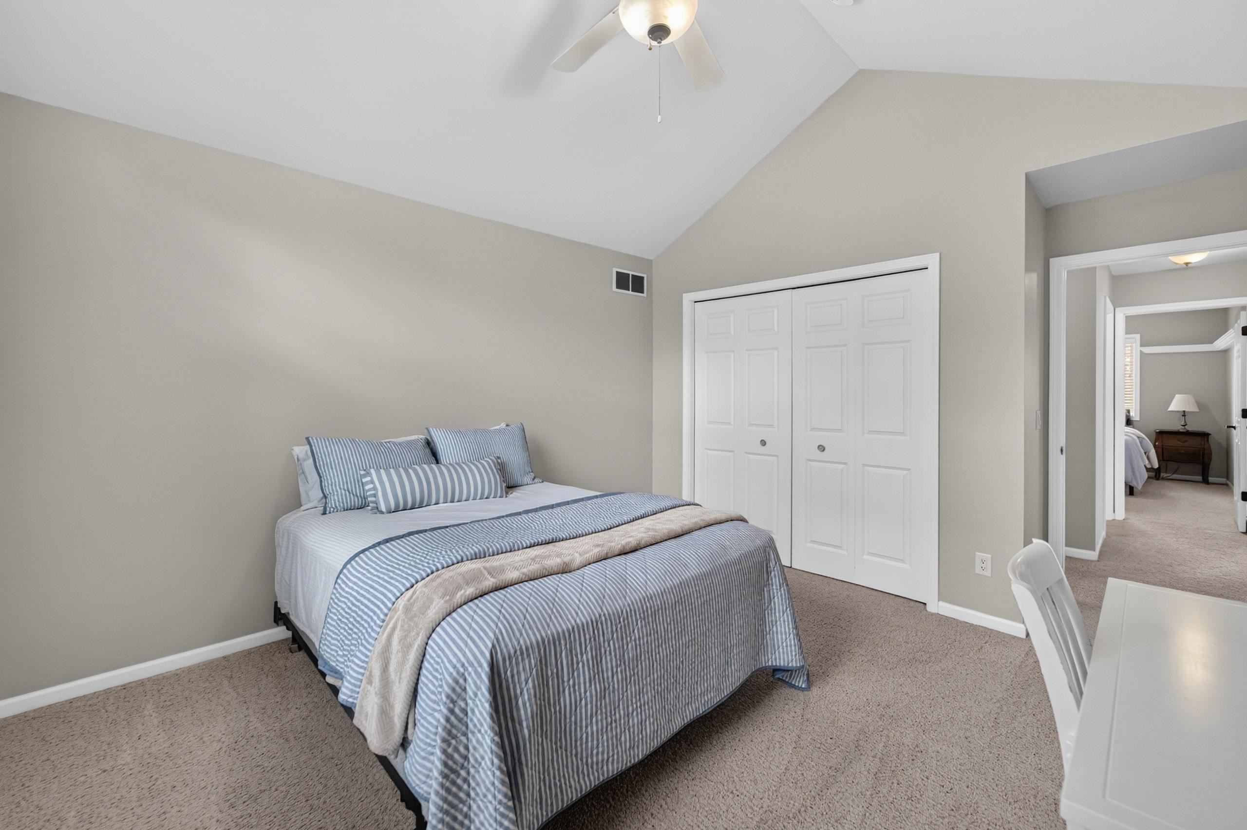 606 Pleasant Valley Parkway