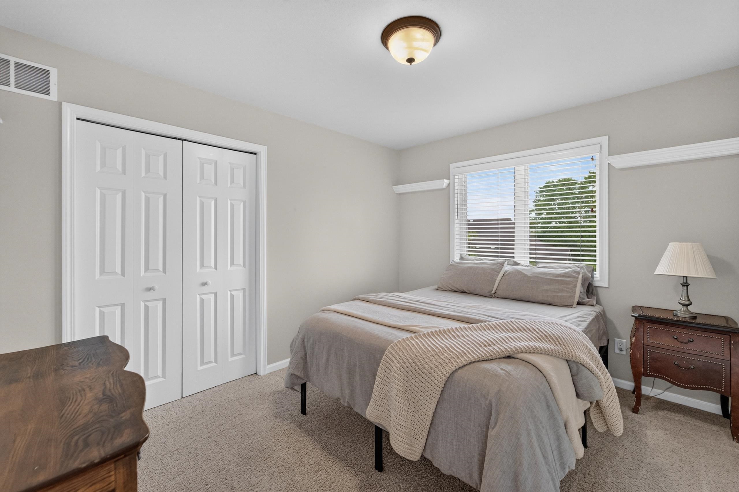 606 Pleasant Valley Parkway