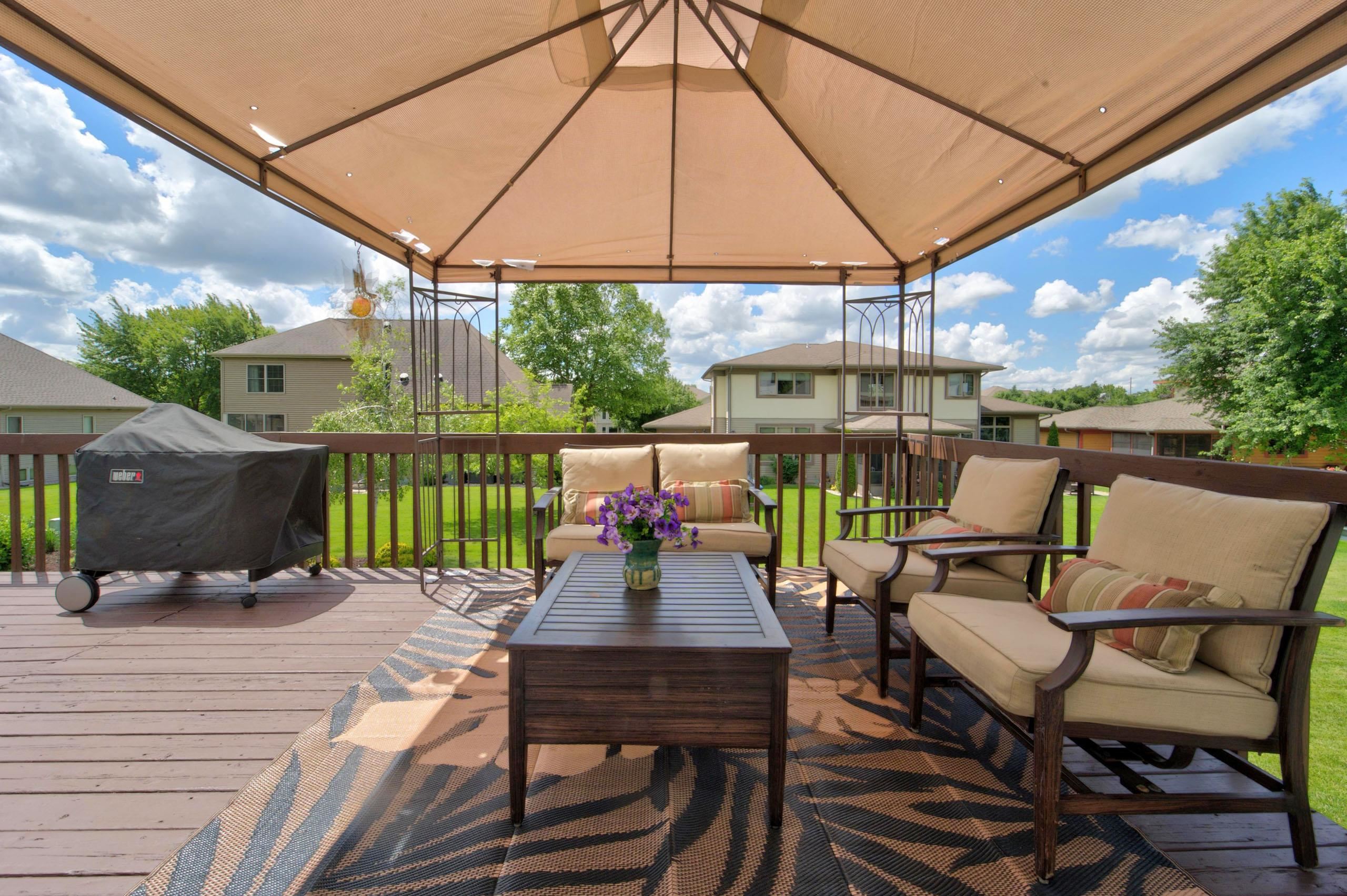 606 Pleasant Valley Parkway