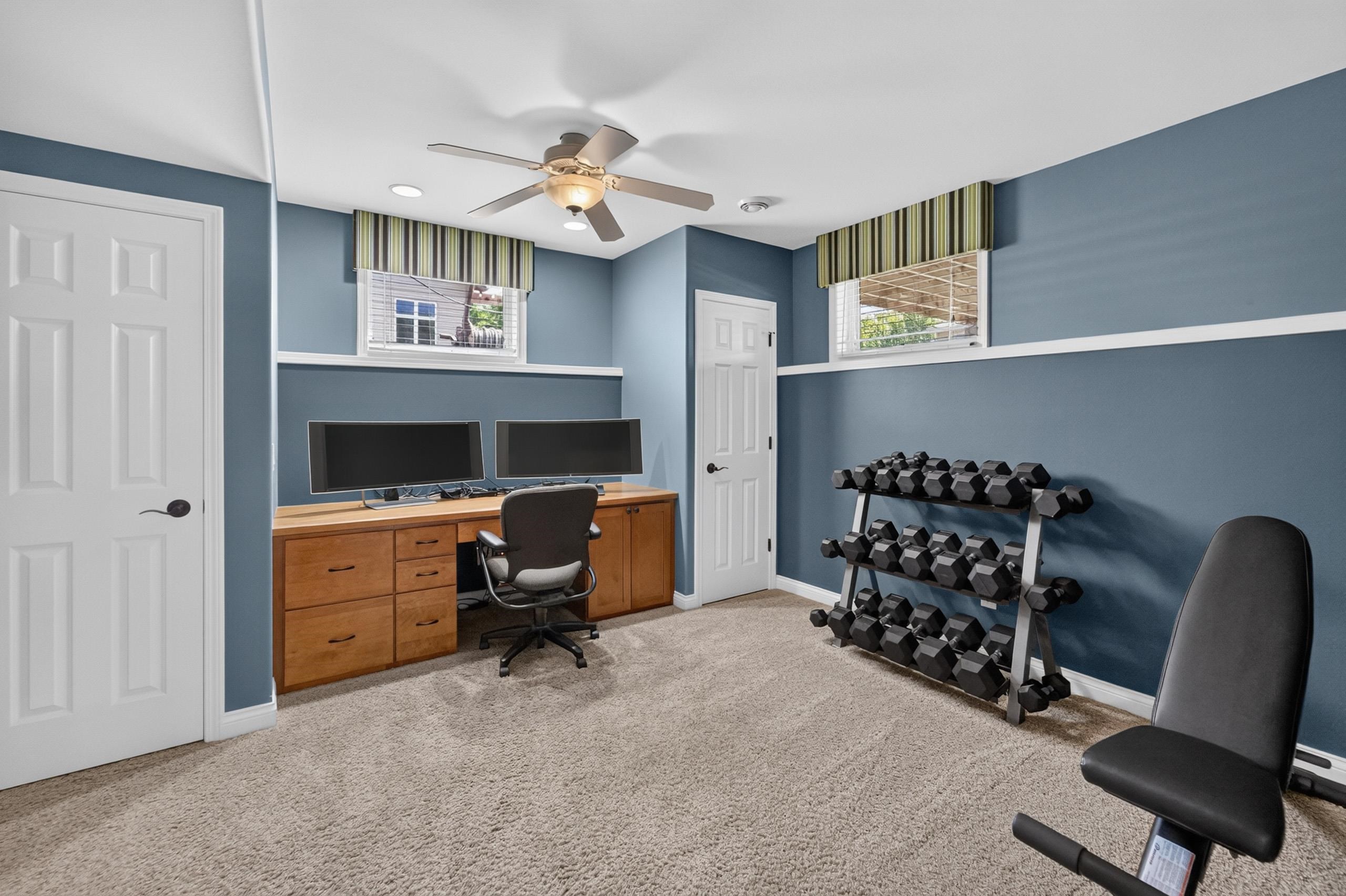 606 Pleasant Valley Parkway