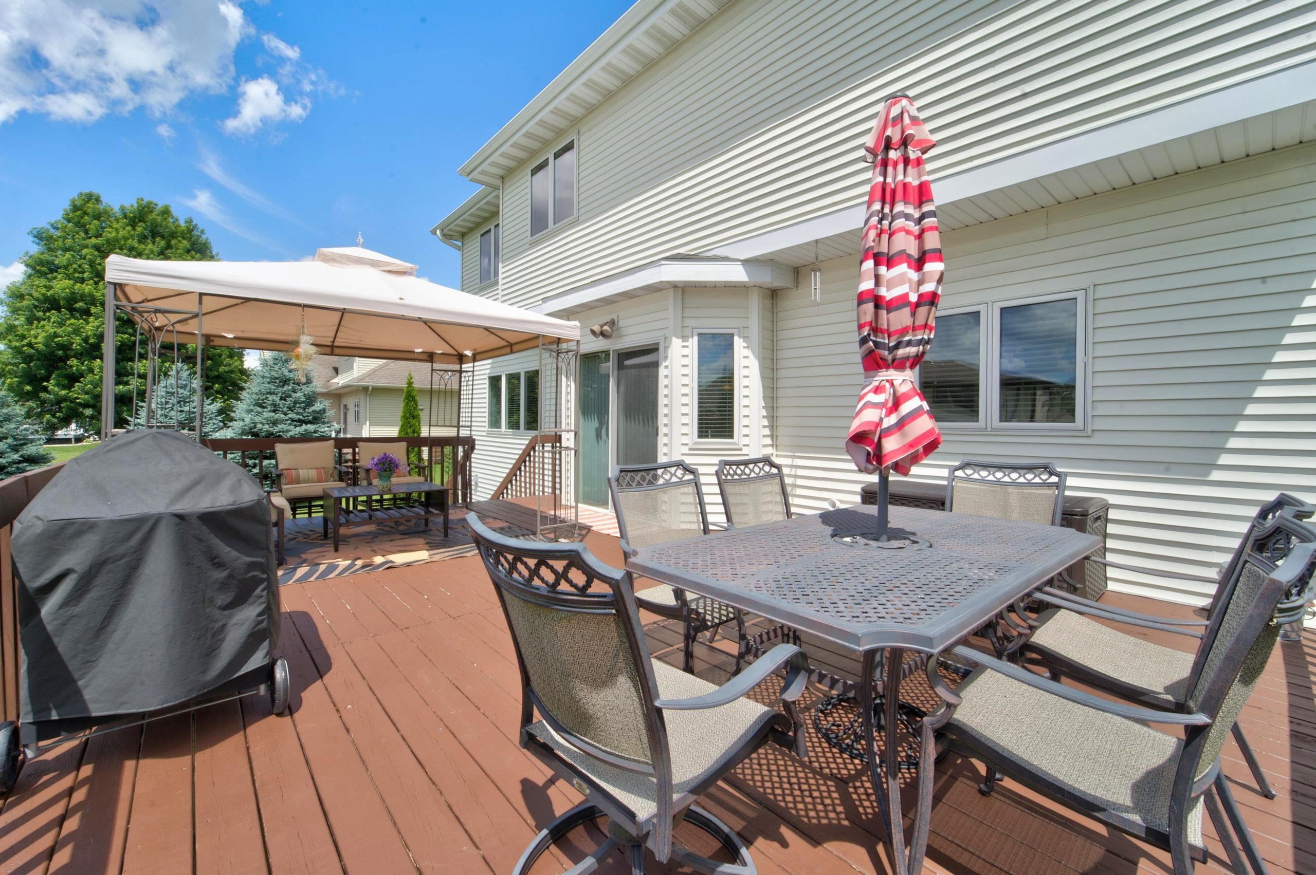 606 Pleasant Valley Parkway