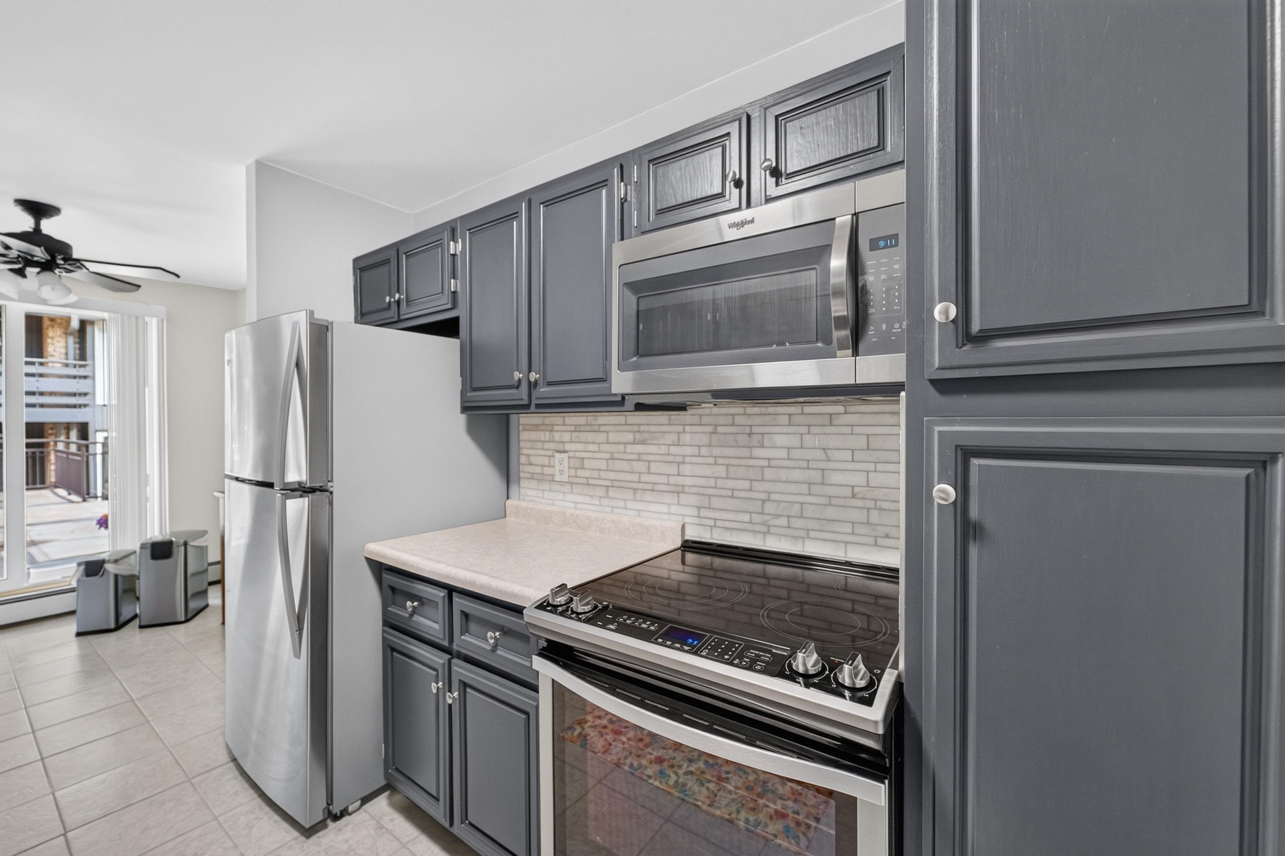 6245 Charing Cross Lane B