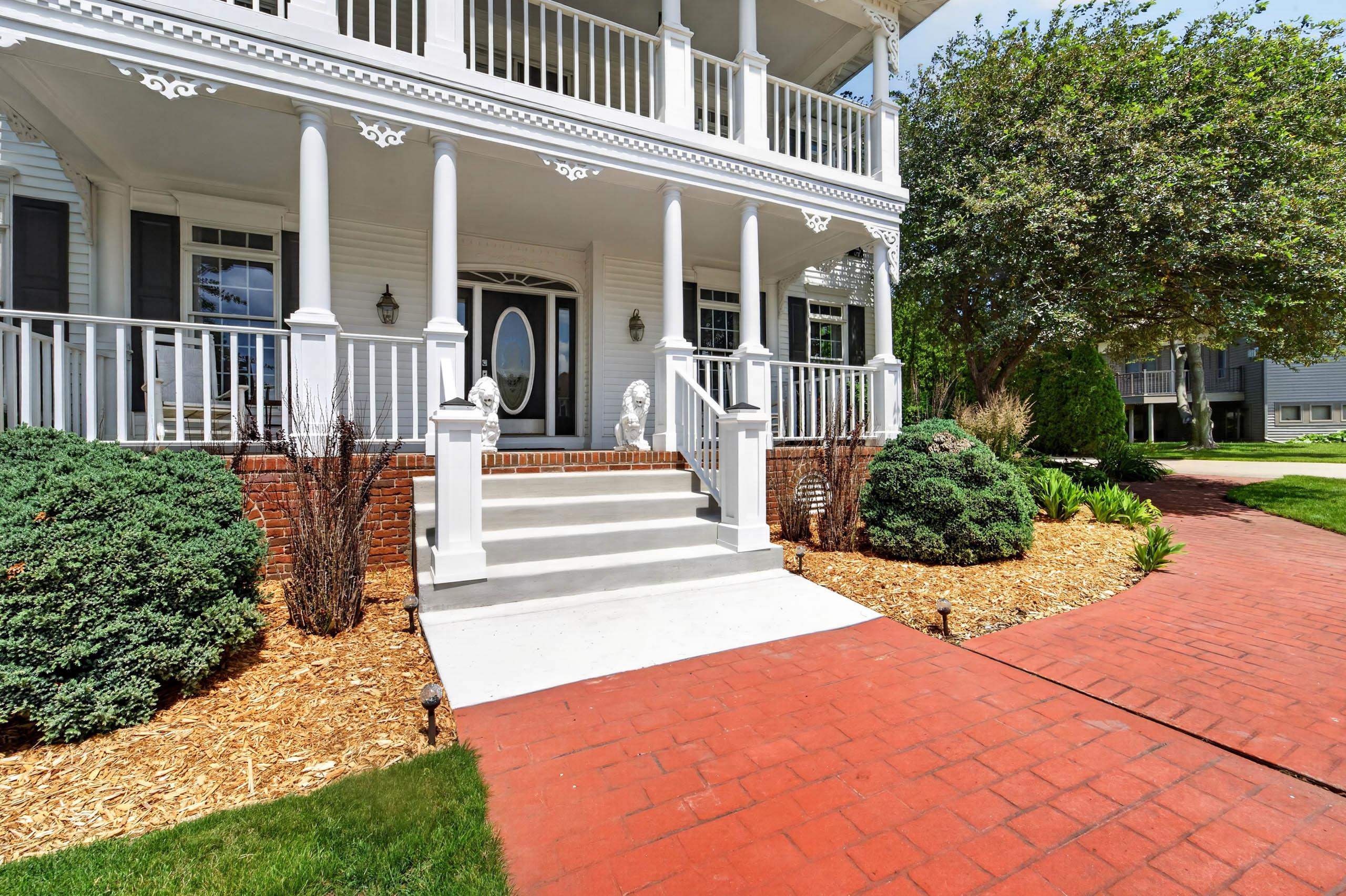 1614 Blue Ridge Trail